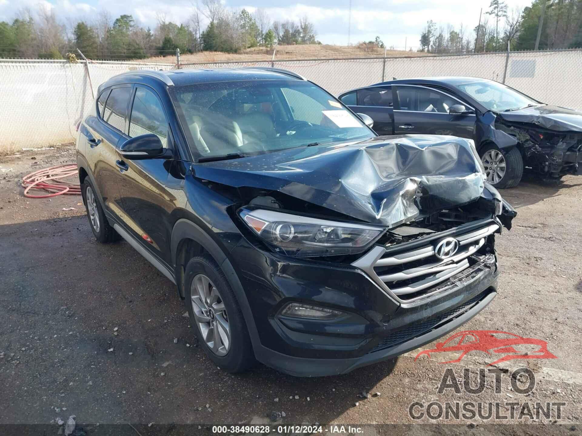 HYUNDAI TUCSON 2018 - KM8J33A43JU779768