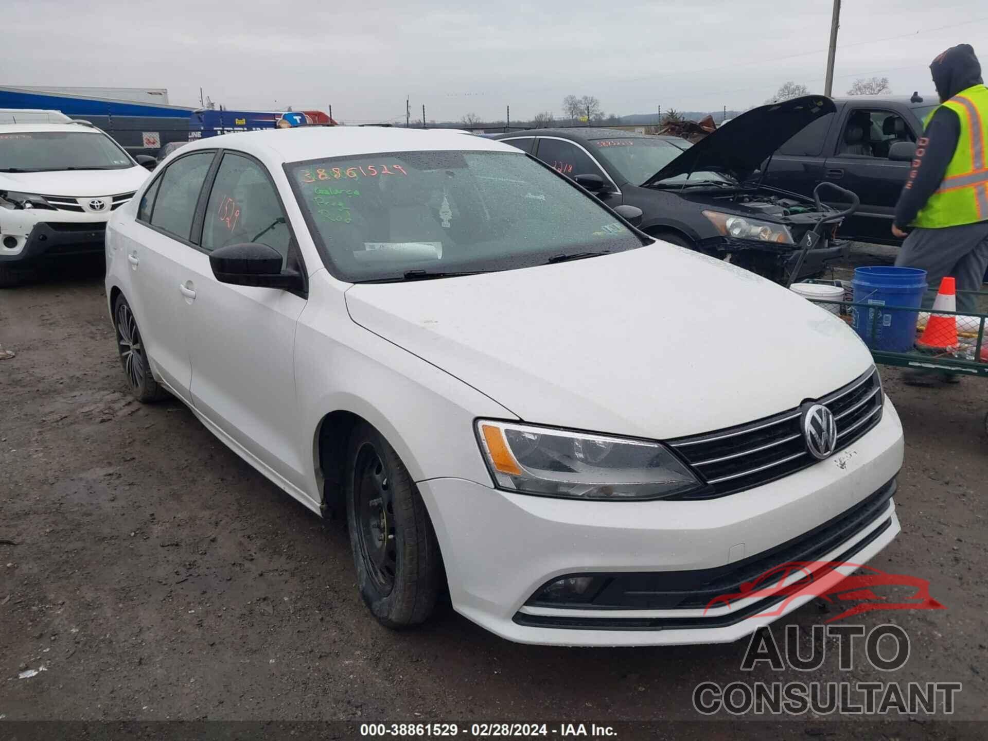 VOLKSWAGEN JETTA 2016 - 3VWD17AJ5GM293087