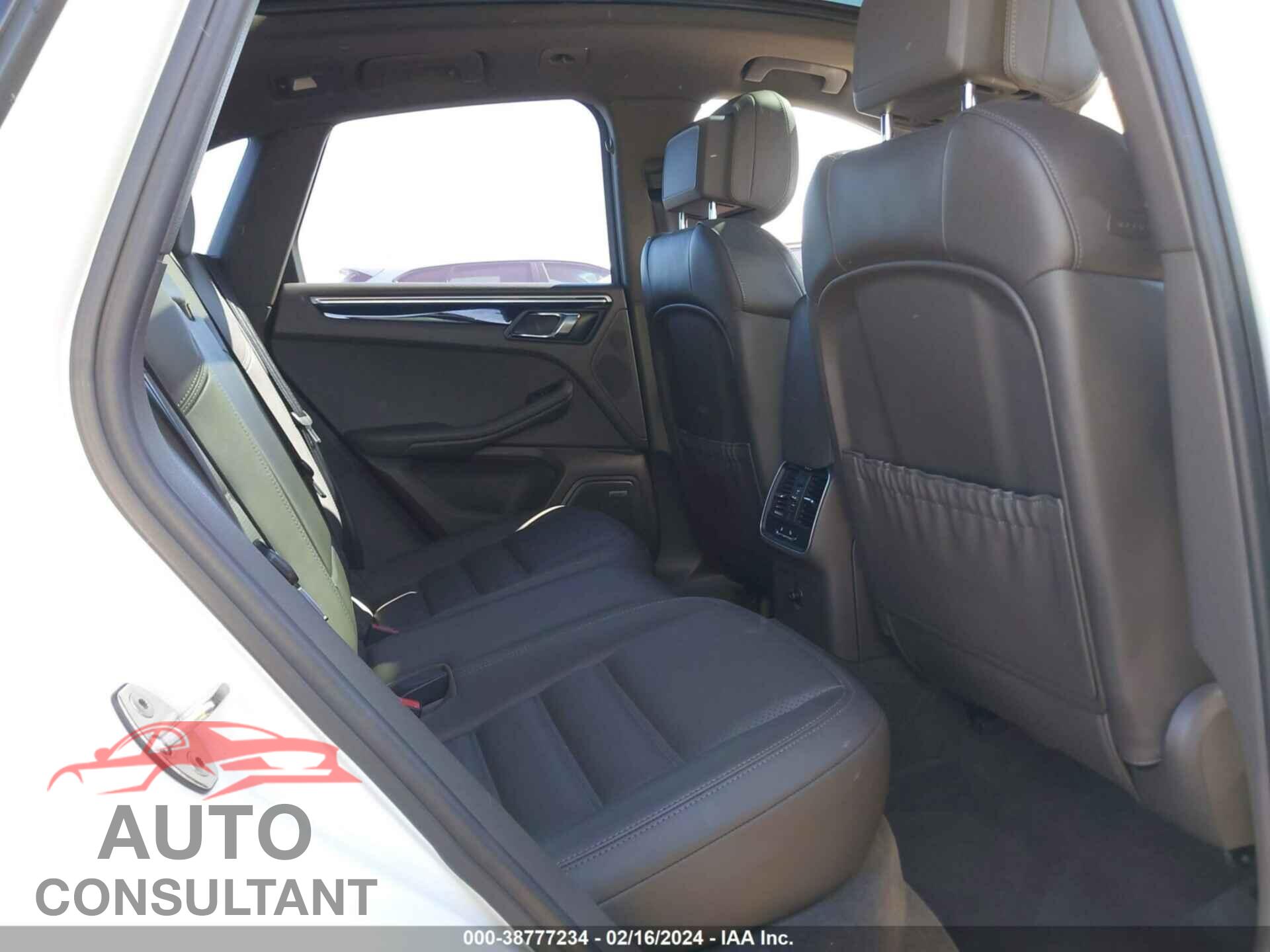 PORSCHE MACAN 2016 - WP1AB2A53GLB49739