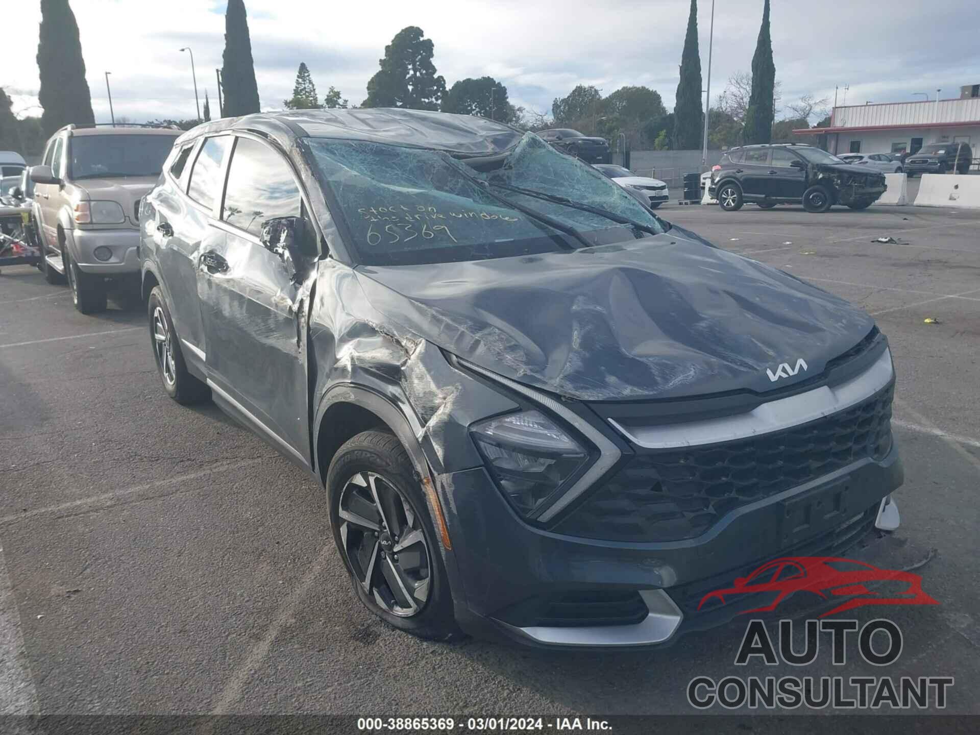 KIA SPORTAGE 2023 - KNDPUCAG8P7057676