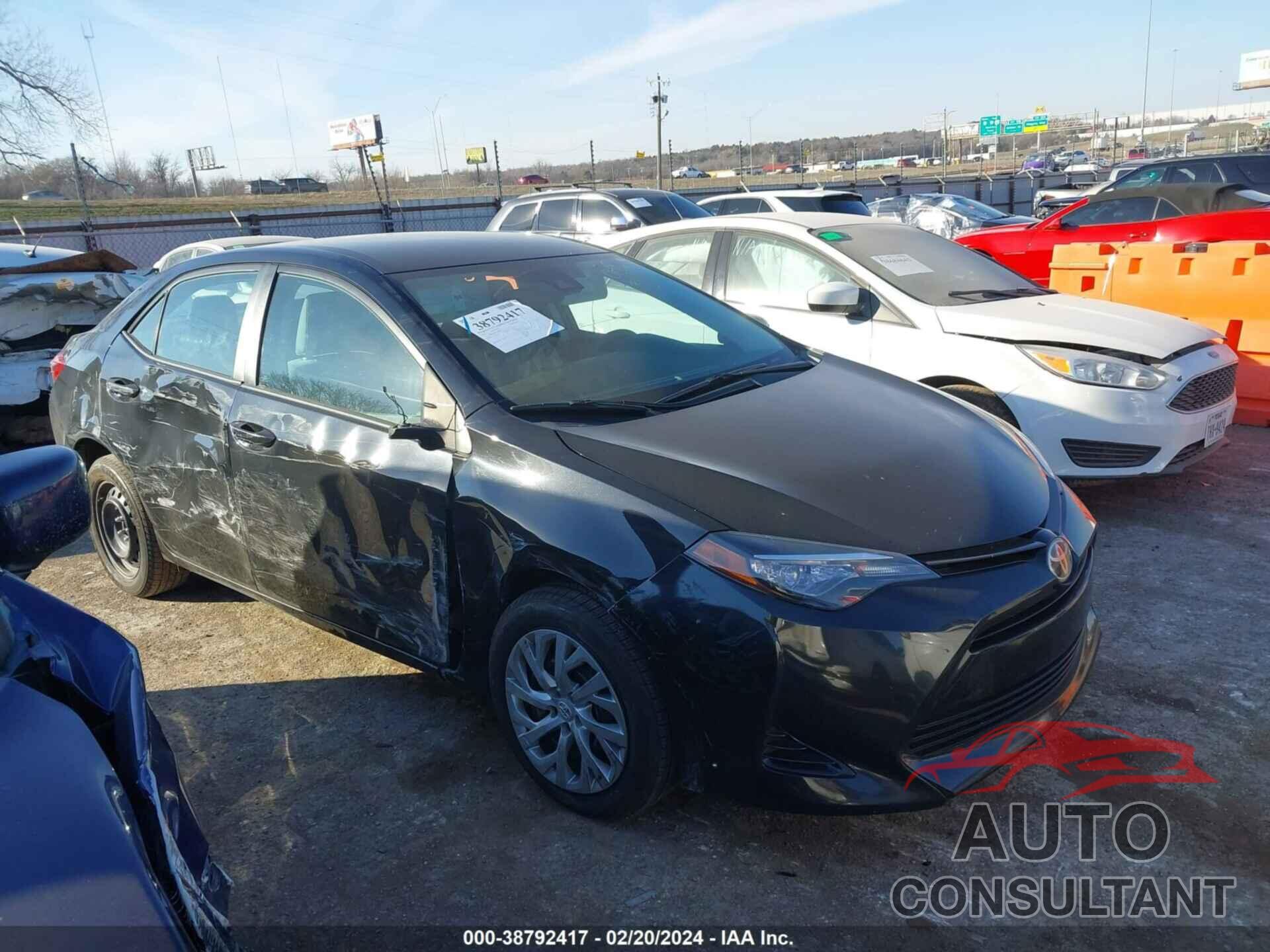 TOYOTA COROLLA 2017 - 2T1BURHE0HC849452