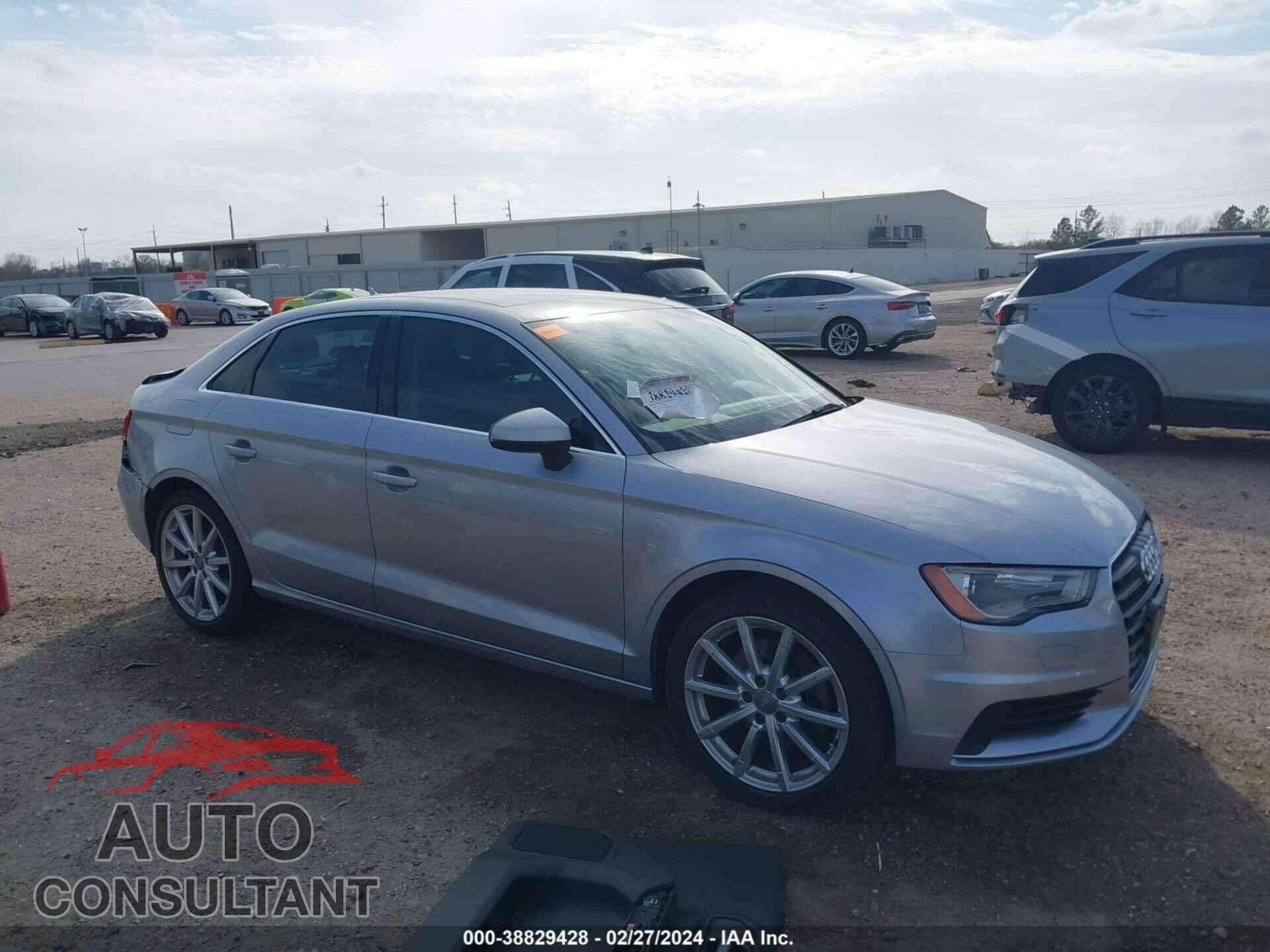 AUDI A3 2016 - WAUC7GFF7G1008059
