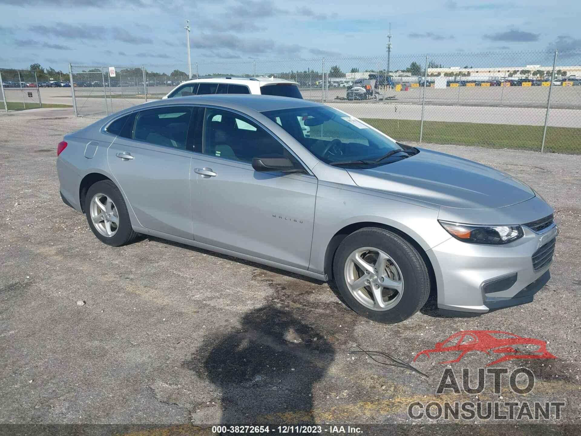 CHEVROLET MALIBU 2018 - 1G1ZB5ST0JF240971