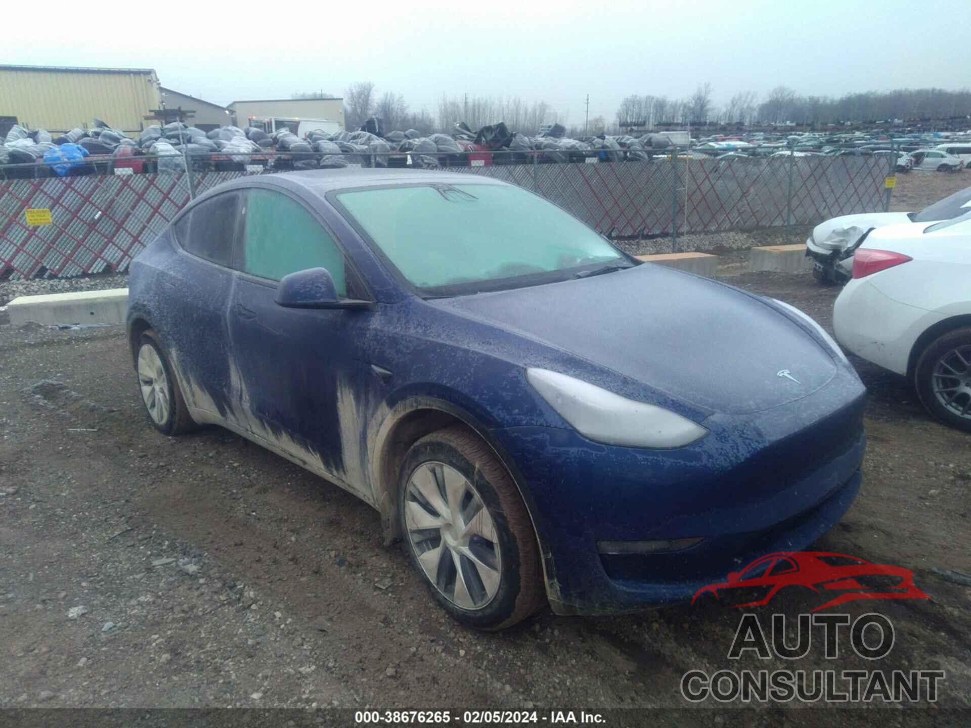 TESLA MODEL Y 2023 - 7SAYGDEE4PA158279