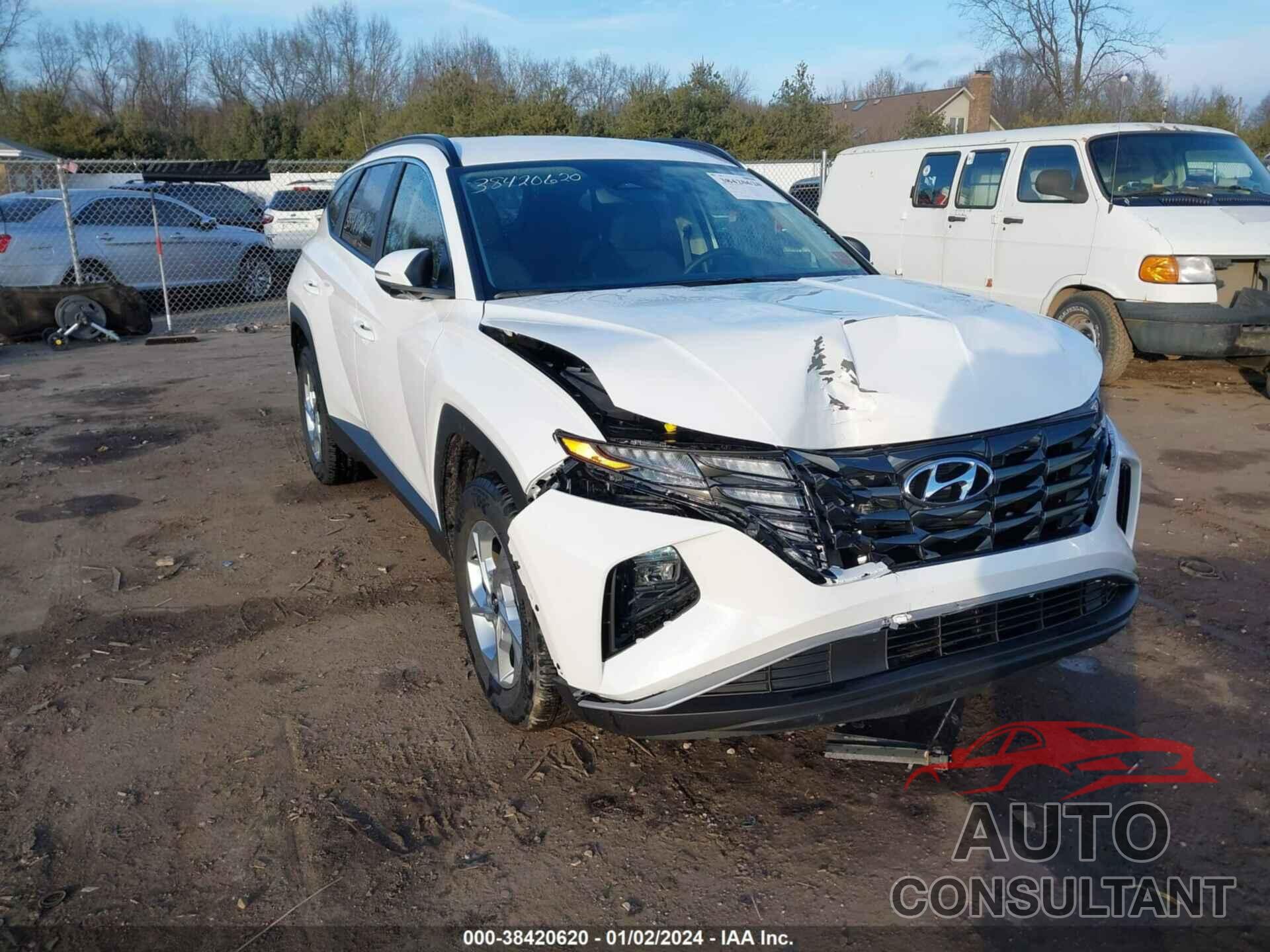 HYUNDAI TUCSON 2023 - 5NMJBCAE3PH231107