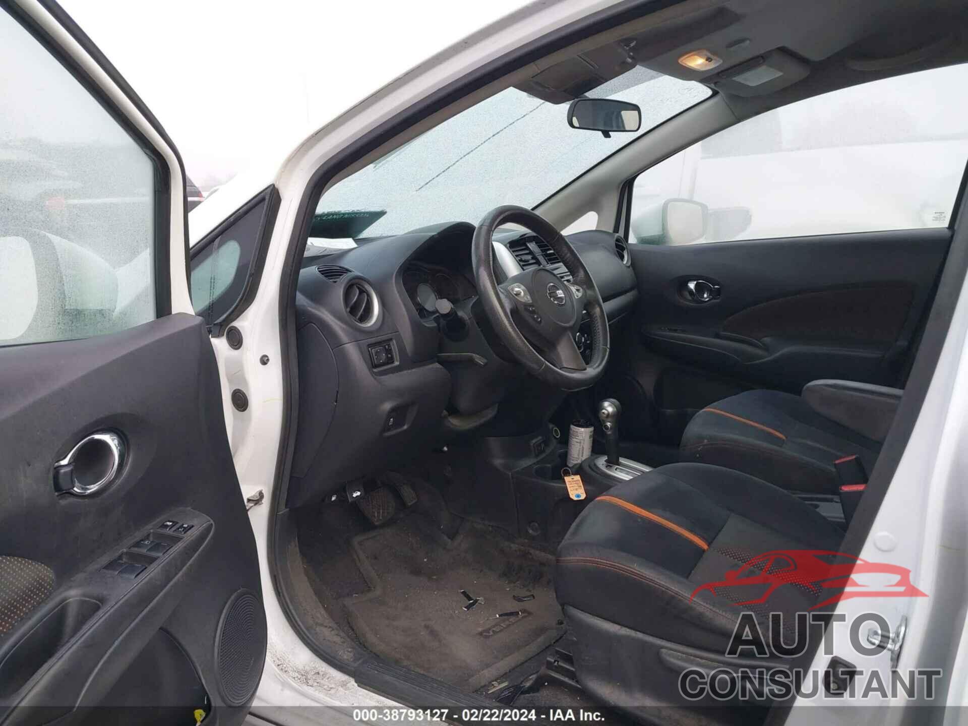 NISSAN VERSA NOTE 2017 - 3N1CE2CP8HL368494