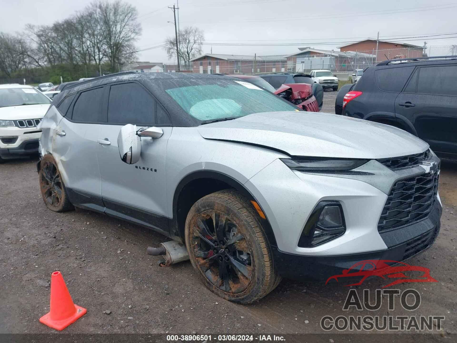 CHEVROLET BLAZER 2022 - 3GNKBKRS5NS168212