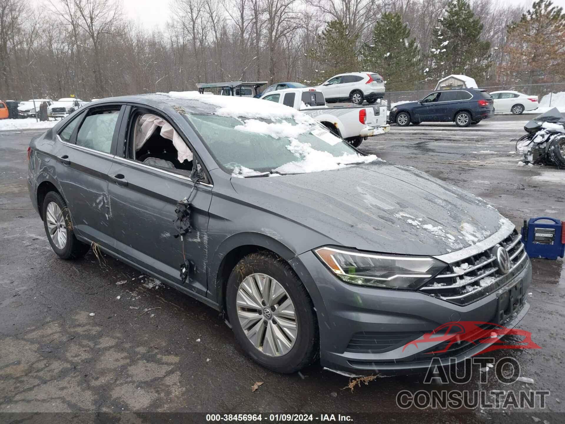 VOLKSWAGEN JETTA 2019 - 3VWN57BUXKM115170