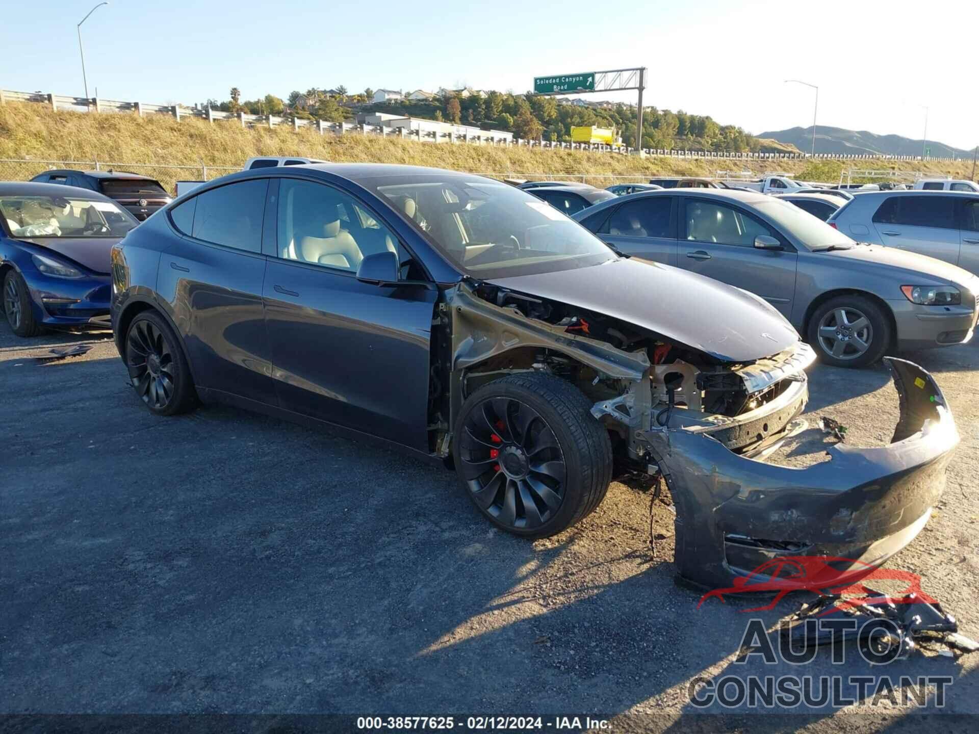 TESLA MODEL Y 2023 - 7SAYGDEF3PF902322