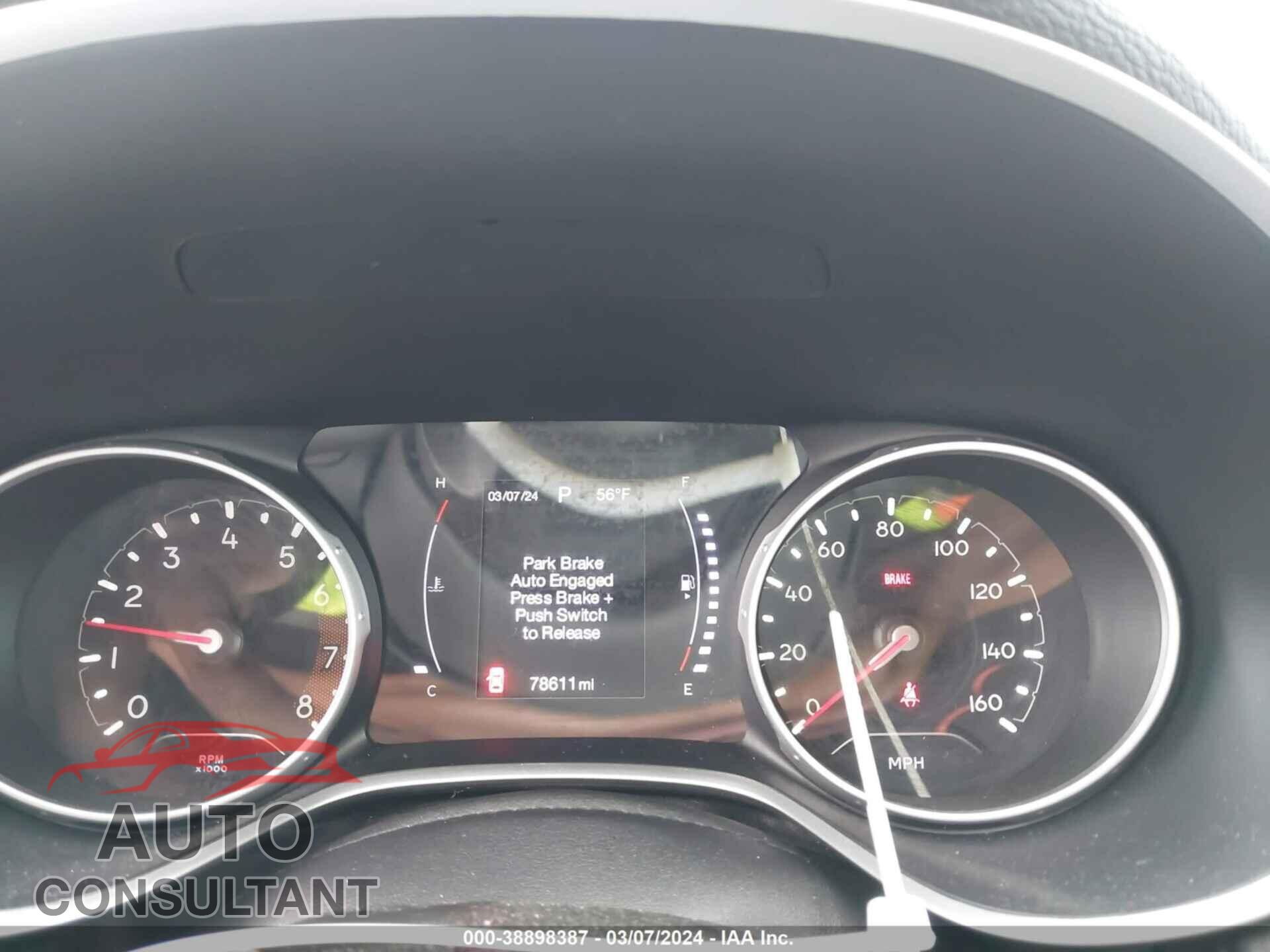 JEEP COMPASS 2018 - 3C4NJDBB9JT434995