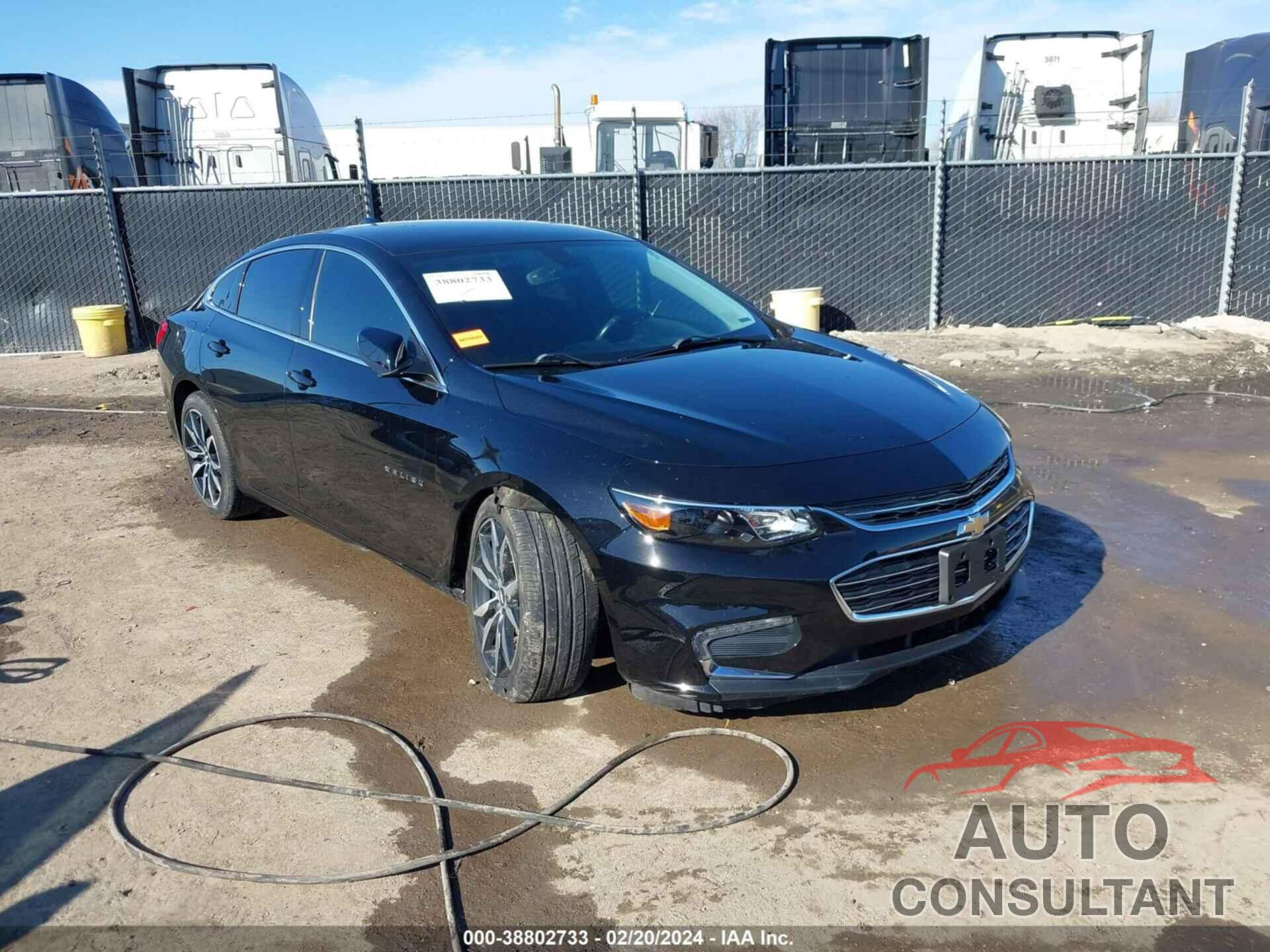 CHEVROLET MALIBU 2018 - 1G1ZD5ST8JF277325