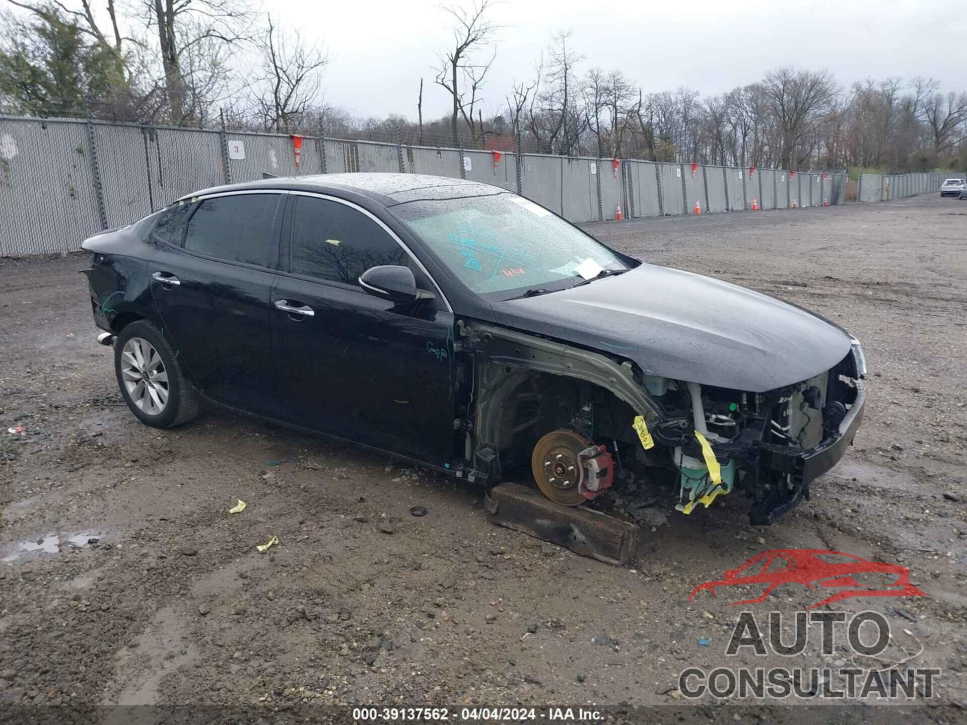 KIA OPTIMA 2018 - 5XXGT4L33JG207436
