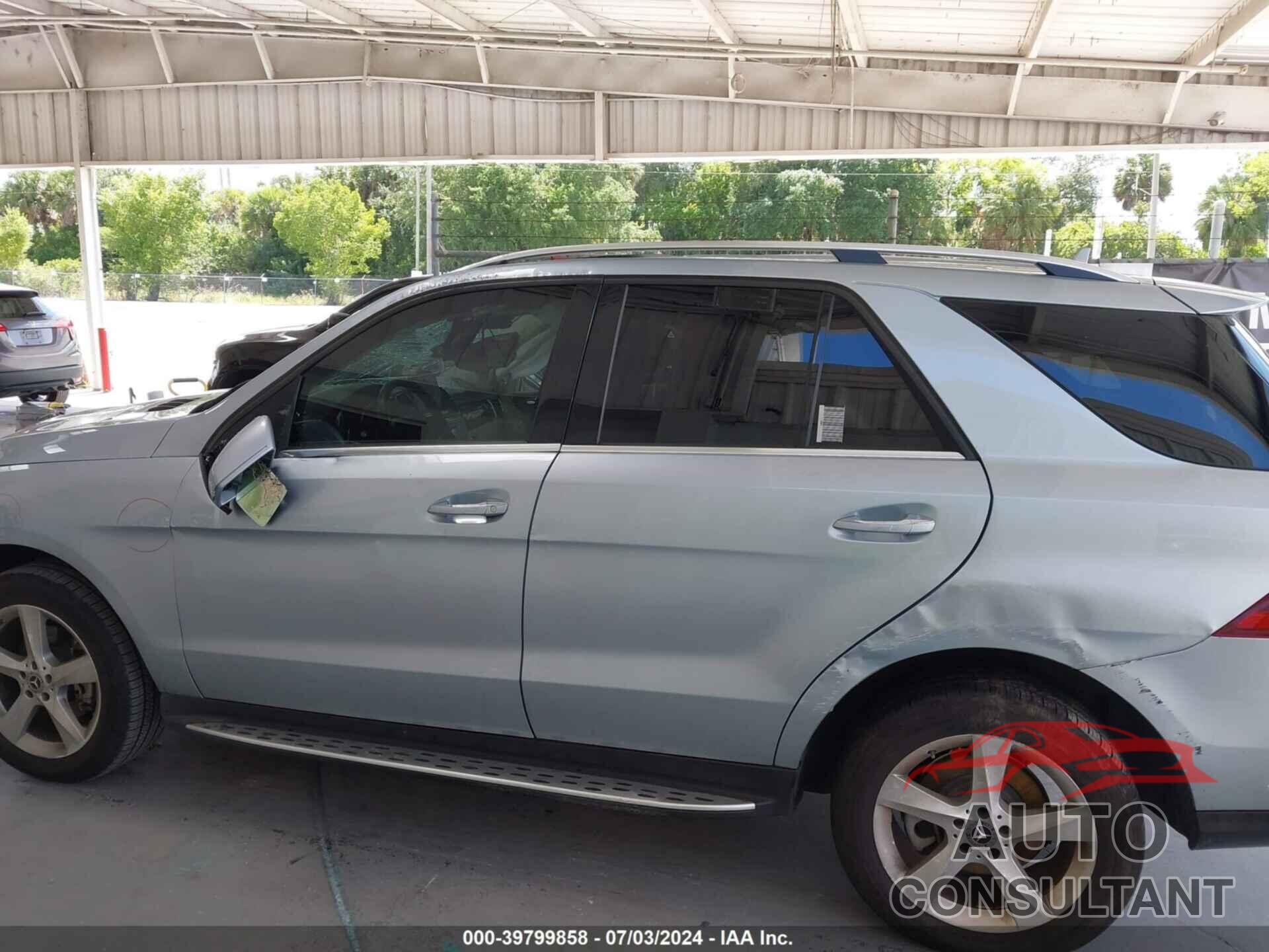MERCEDES-BENZ GLE 350 2017 - 4JGDA5JB8HA928040