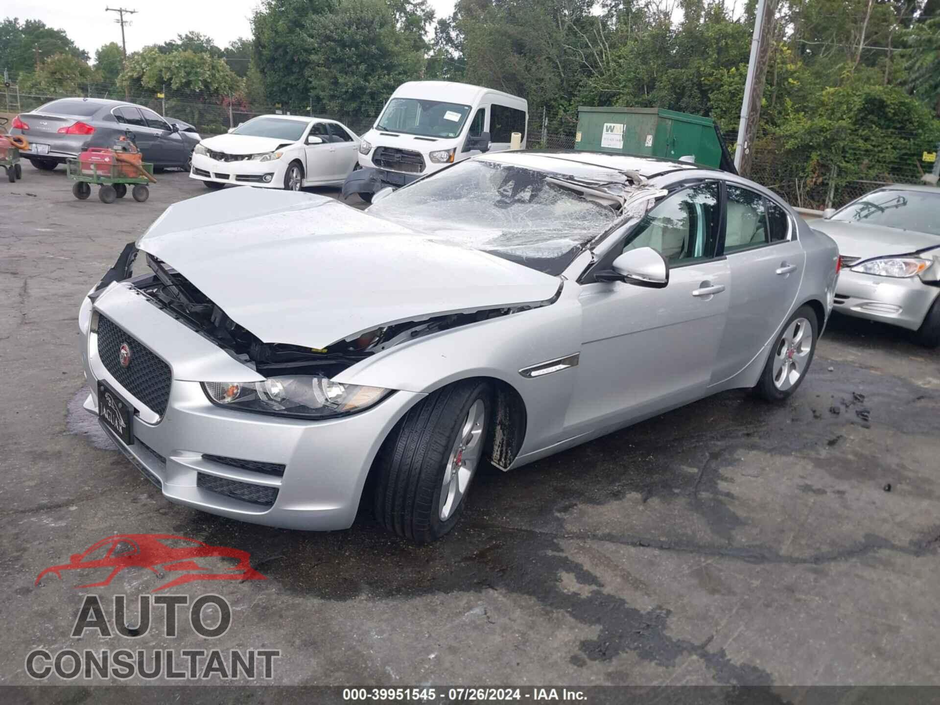 JAGUAR XE 2017 - SAJAR4BG5HA964810