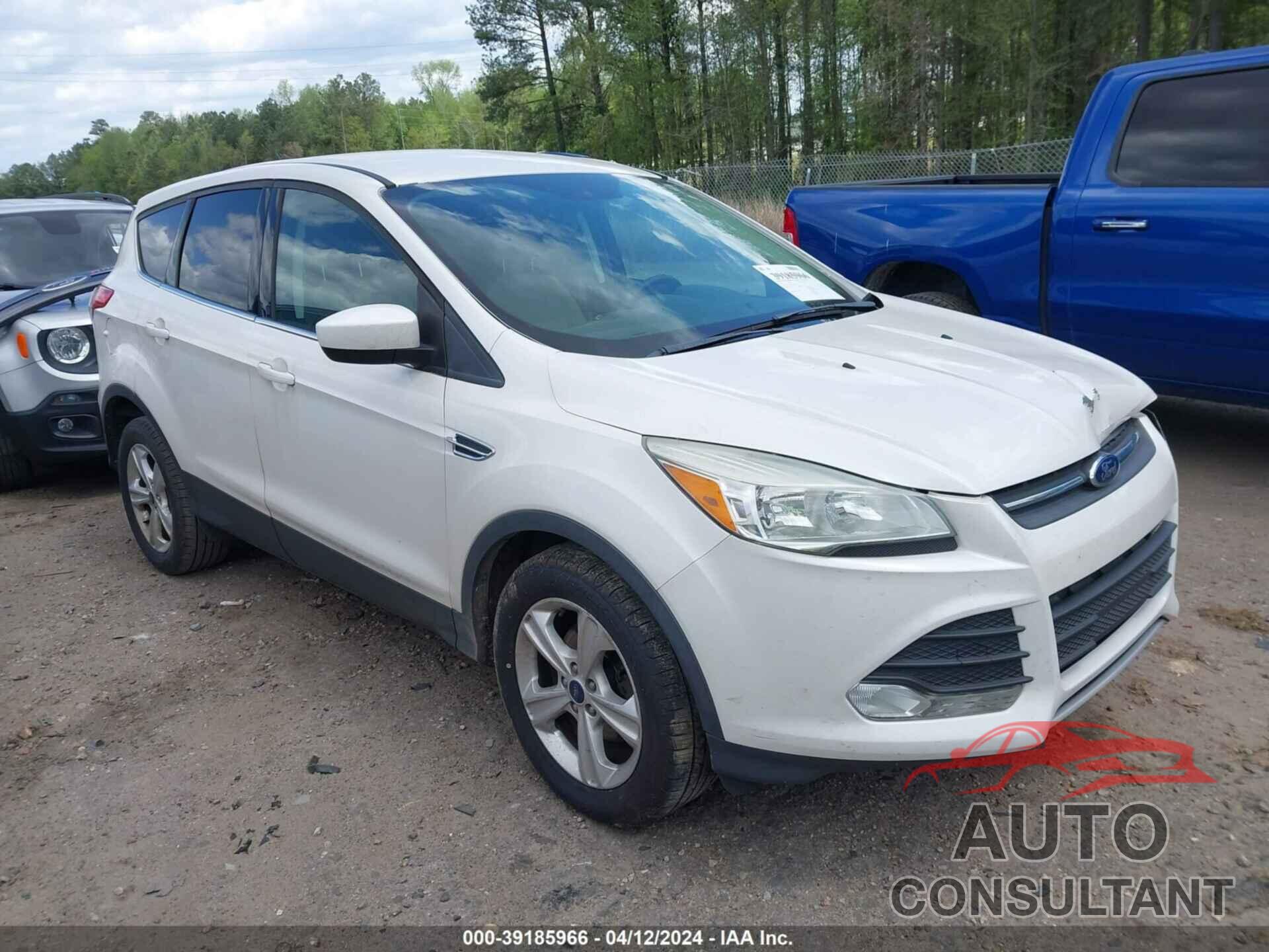 FORD ESCAPE 2016 - 1FMCU0GX4GUB19589