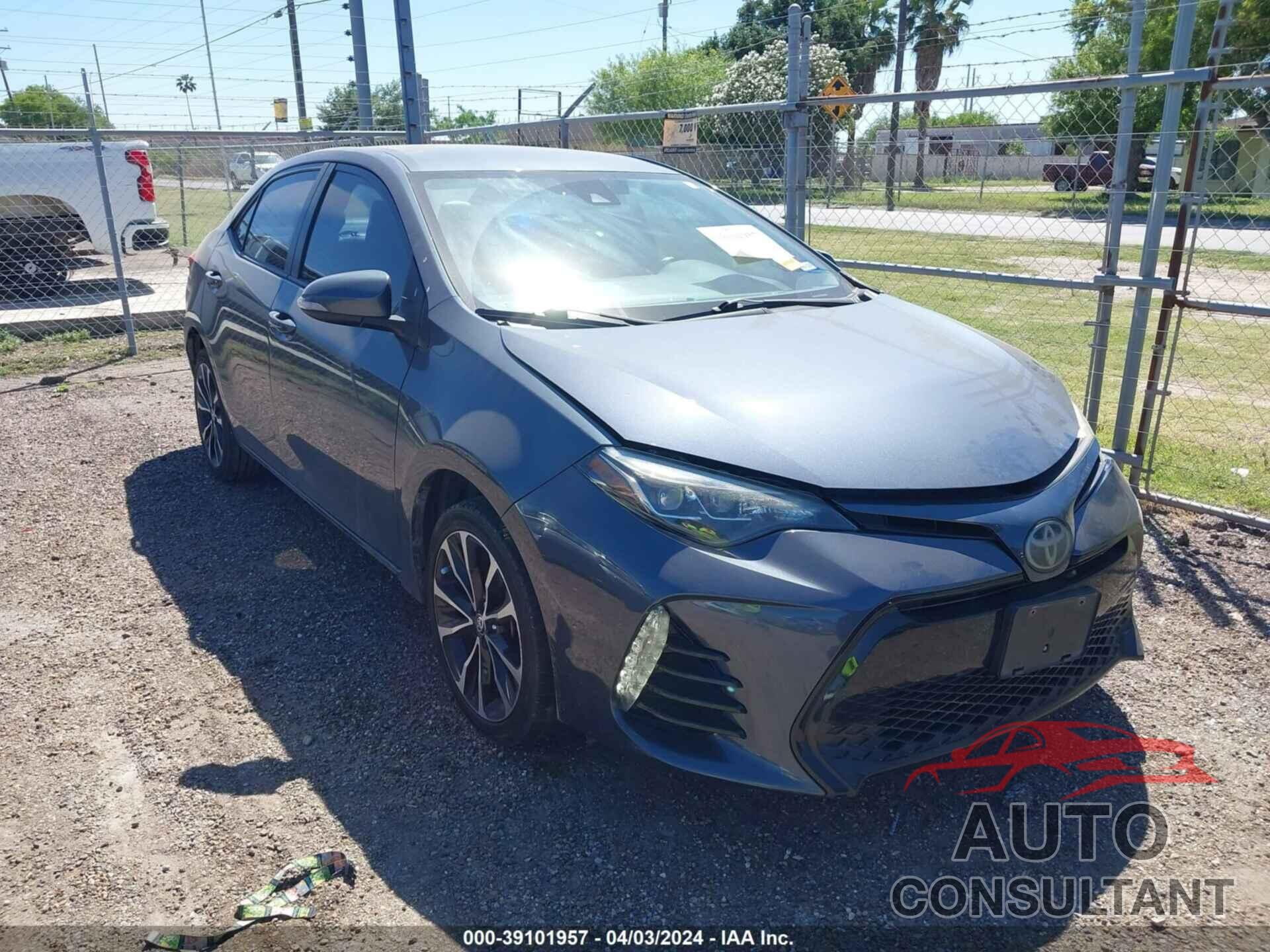 TOYOTA COROLLA 2018 - 5YFBURHE5JP818381