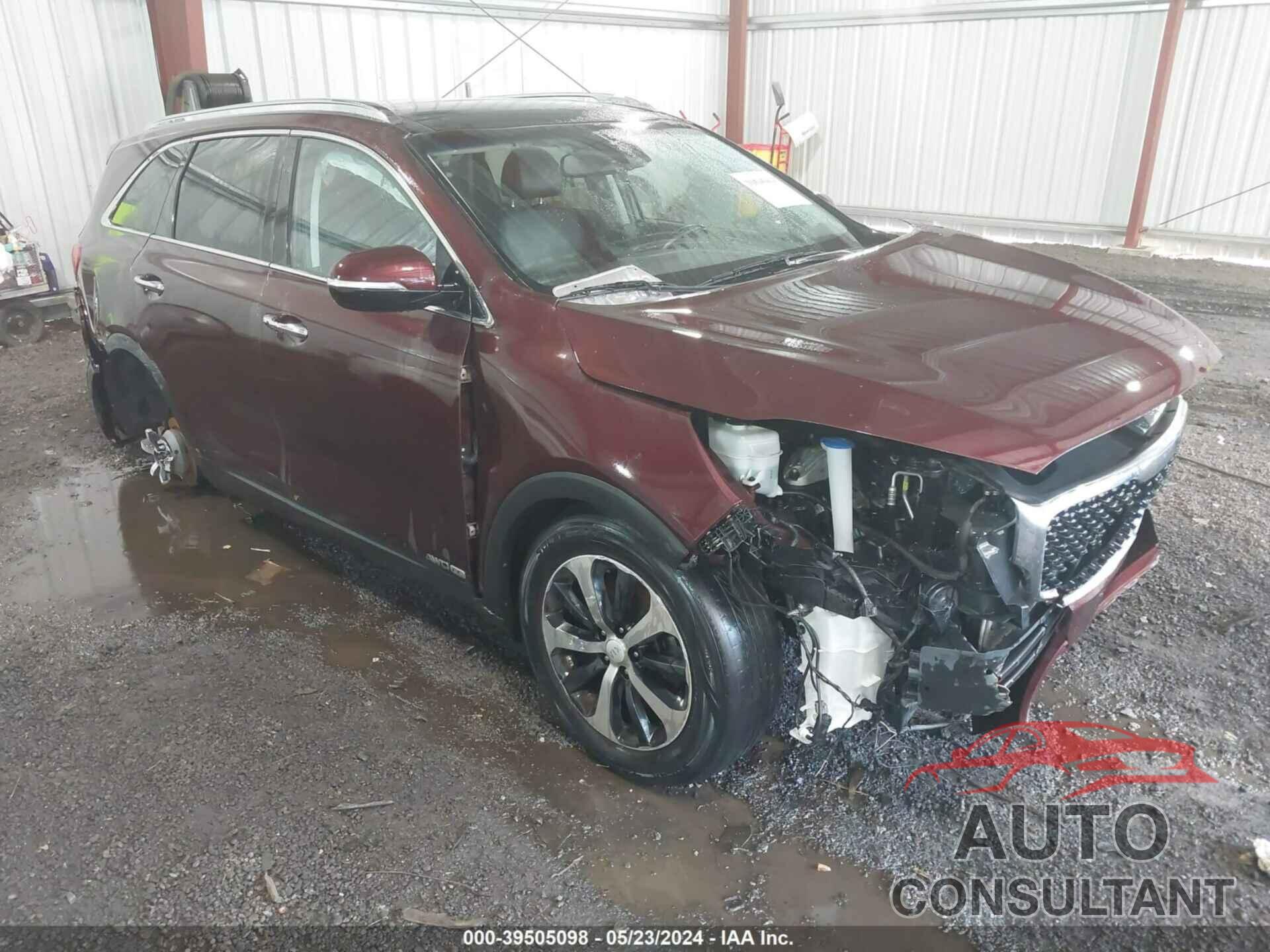 KIA SORENTO 2018 - 5XYPHDA51JG352685