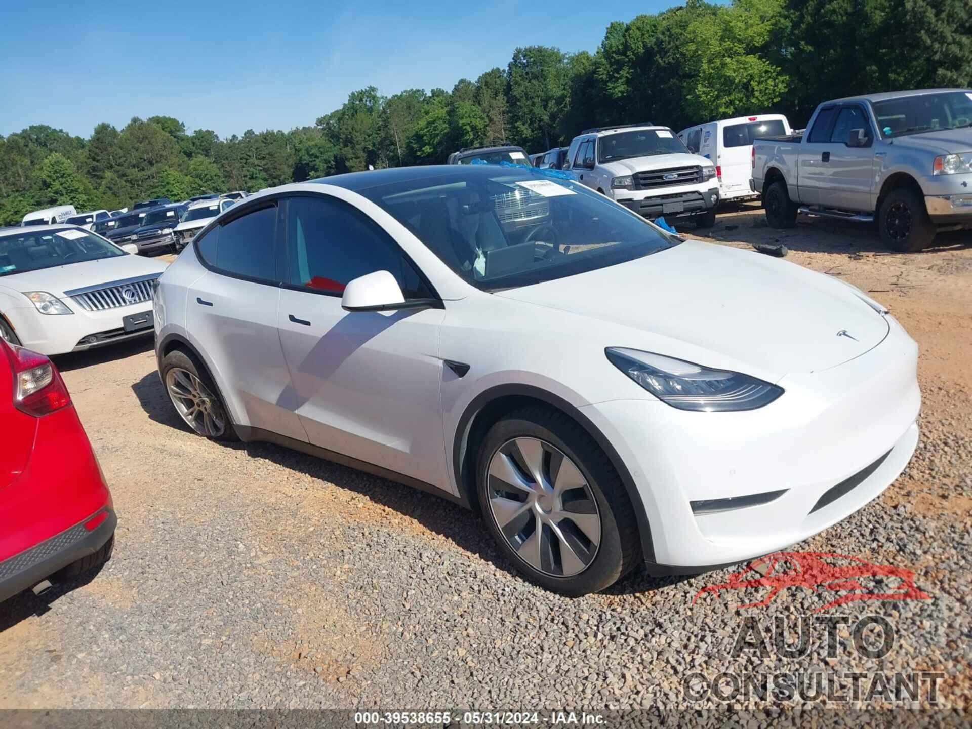 TESLA MODEL Y 2020 - 5YJYGDEE4LF035009