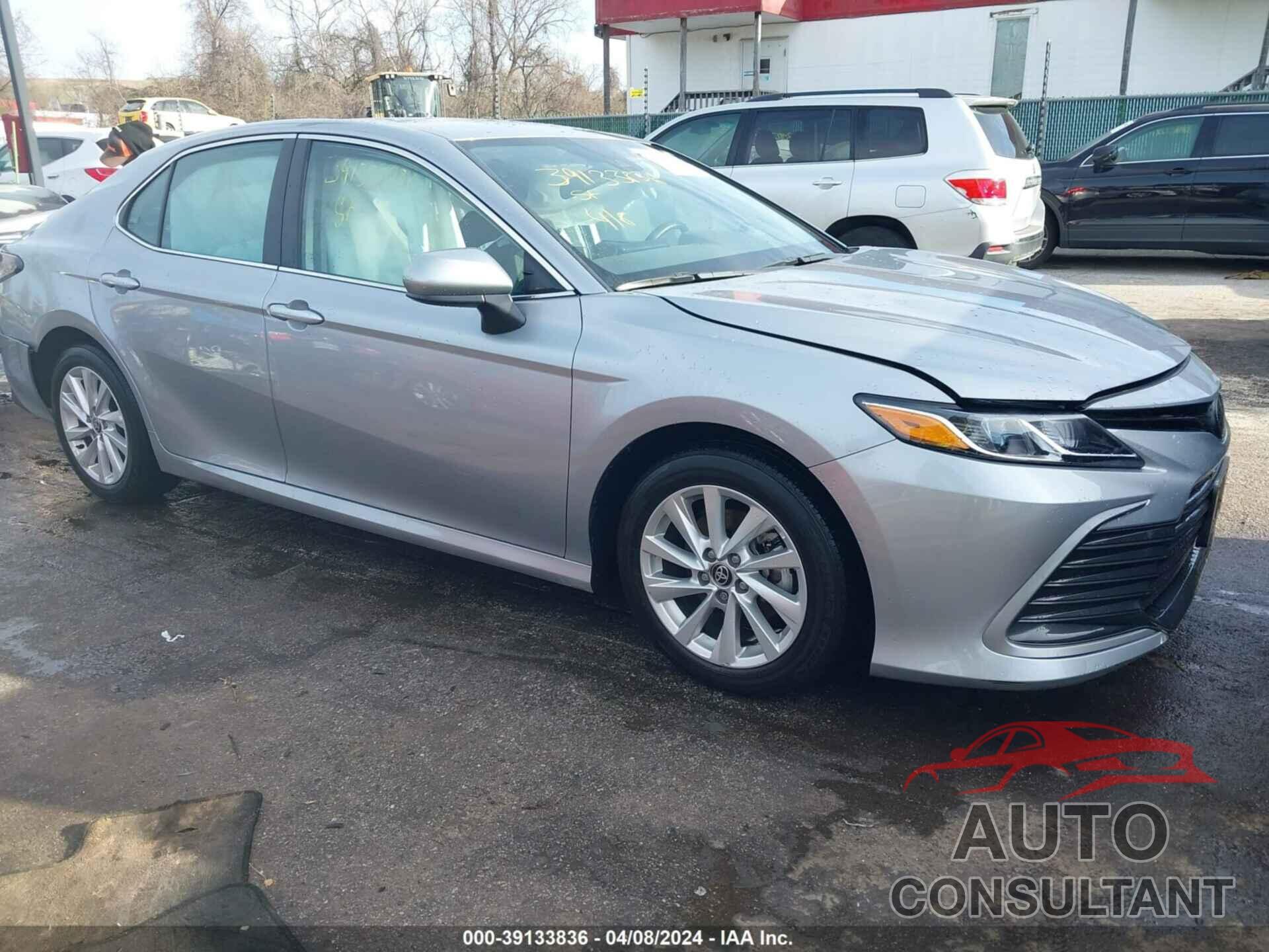 TOYOTA CAMRY 2023 - 4T1C11AK7PU168572