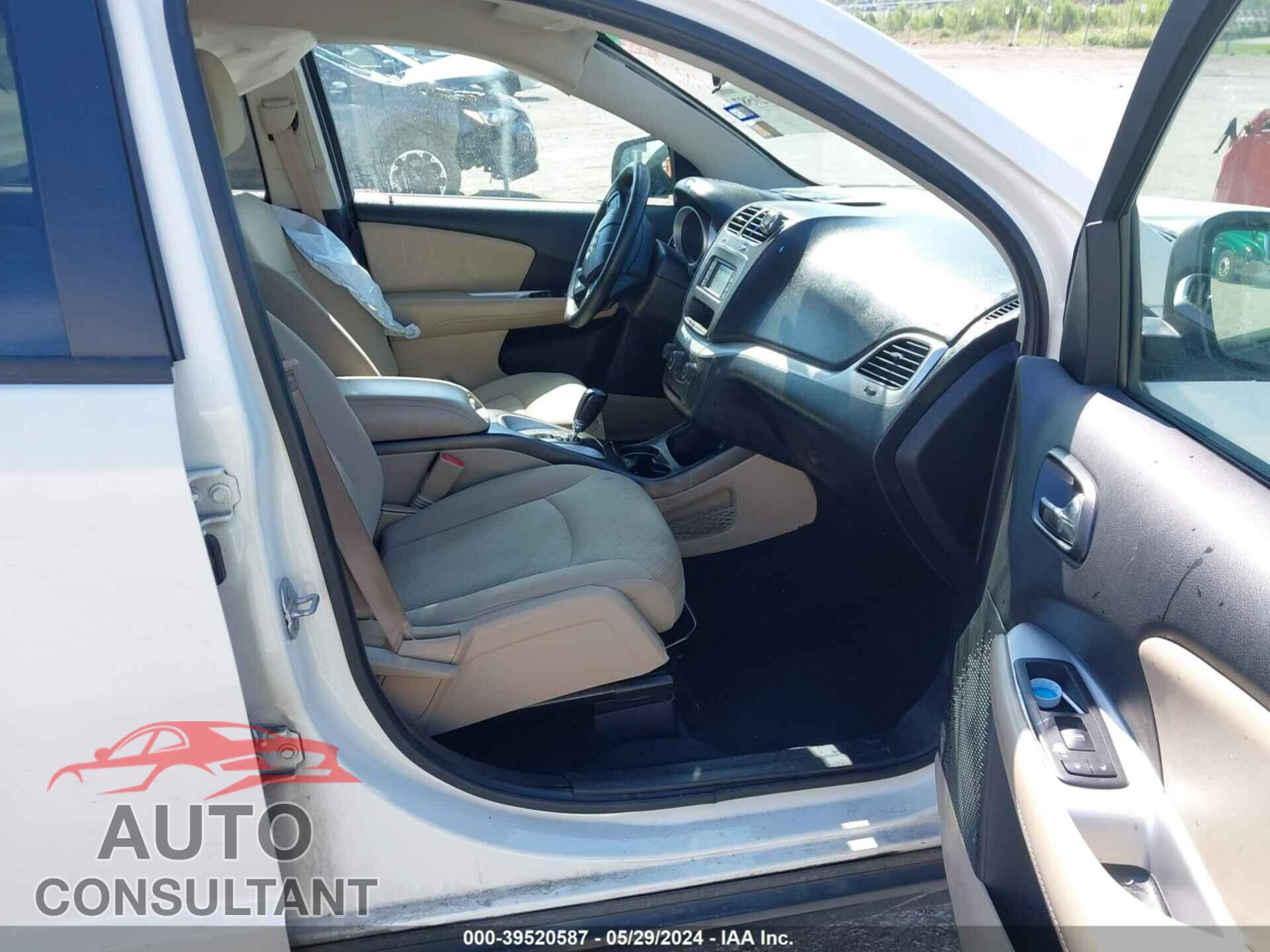DODGE JOURNEY 2017 - 3C4PDCBG8HT572043