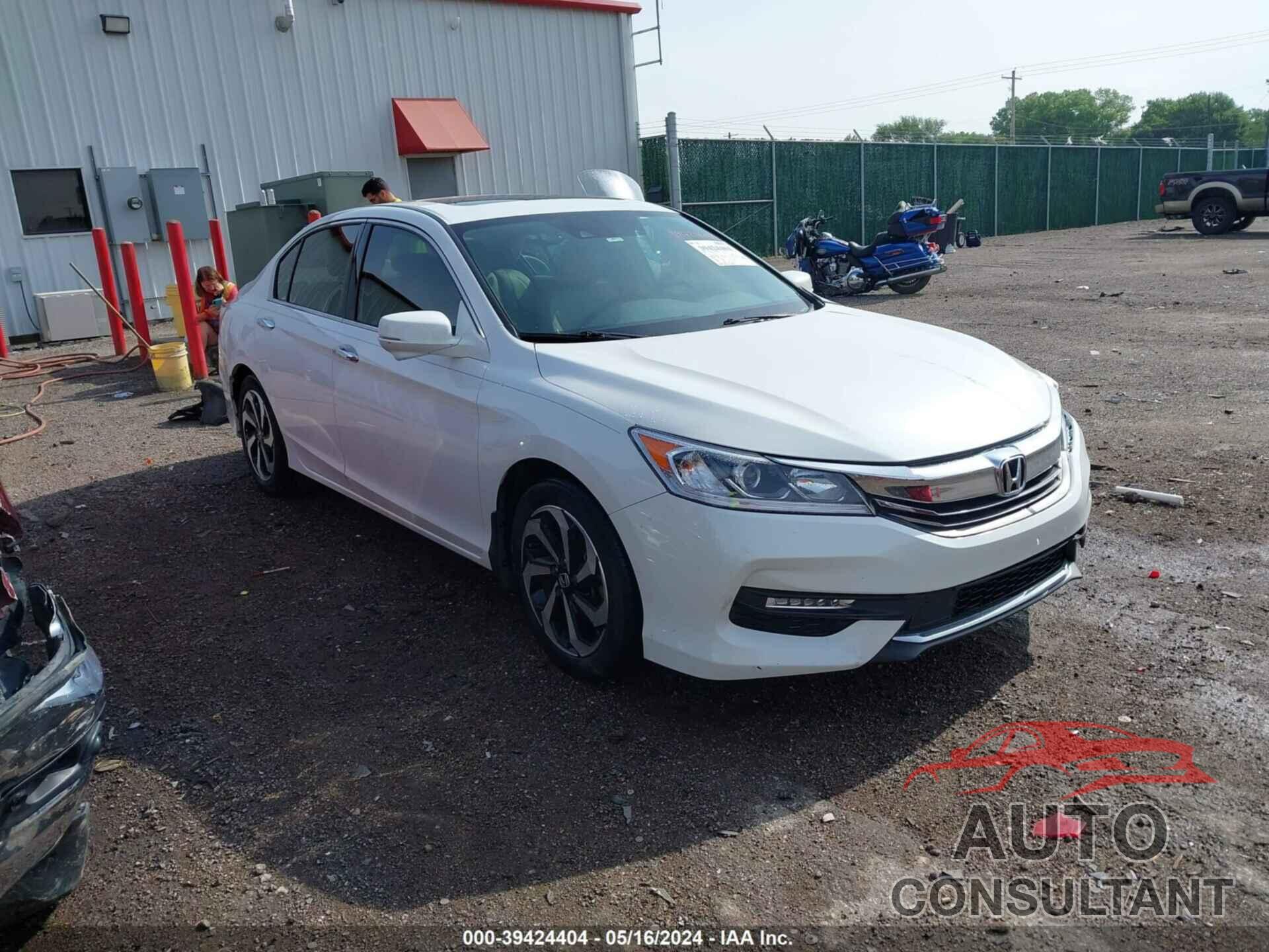 HONDA ACCORD 2017 - 1HGCR3F00HA007498