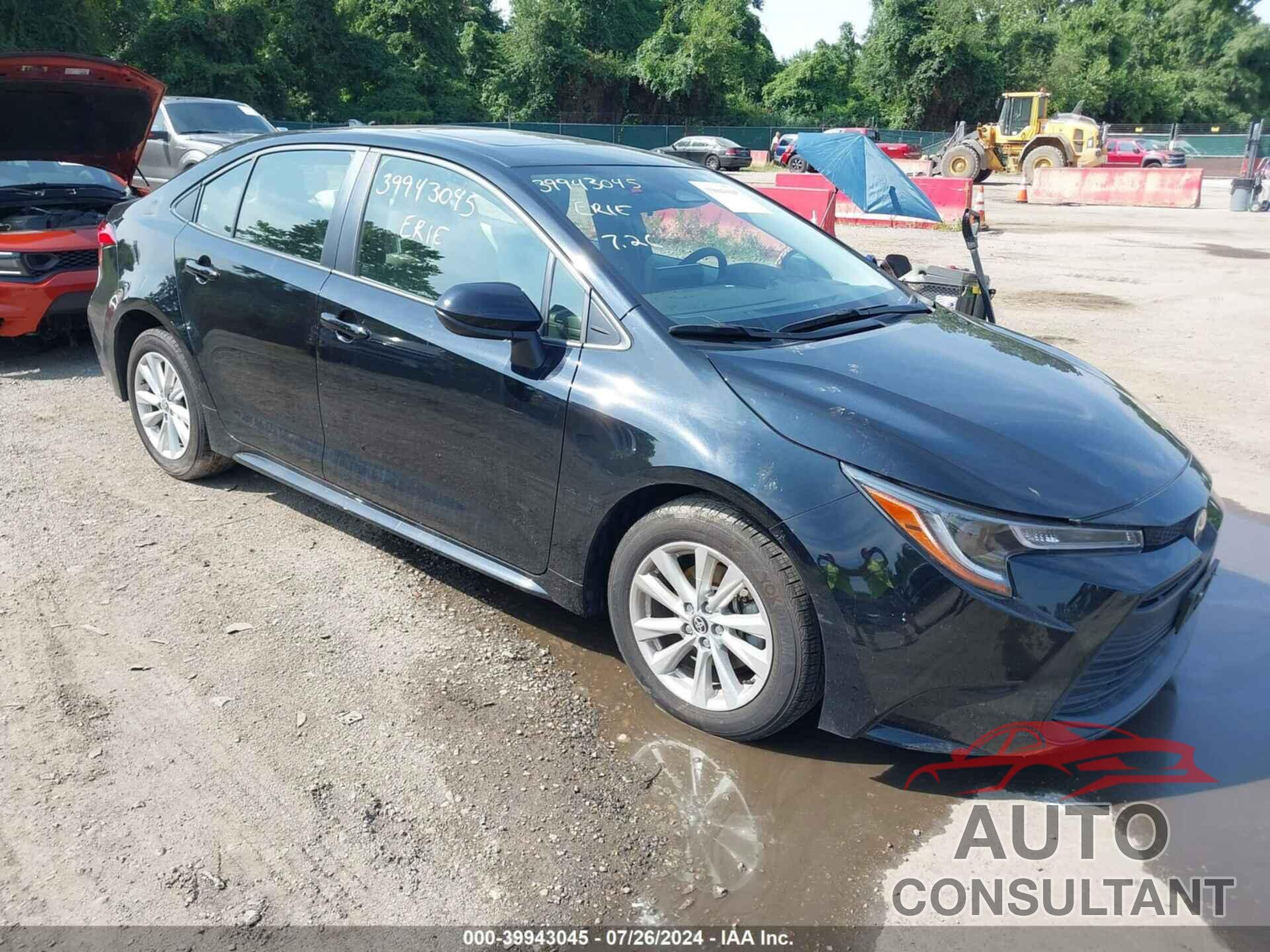 TOYOTA COROLLA 2023 - JTDB4MEE4P3003579