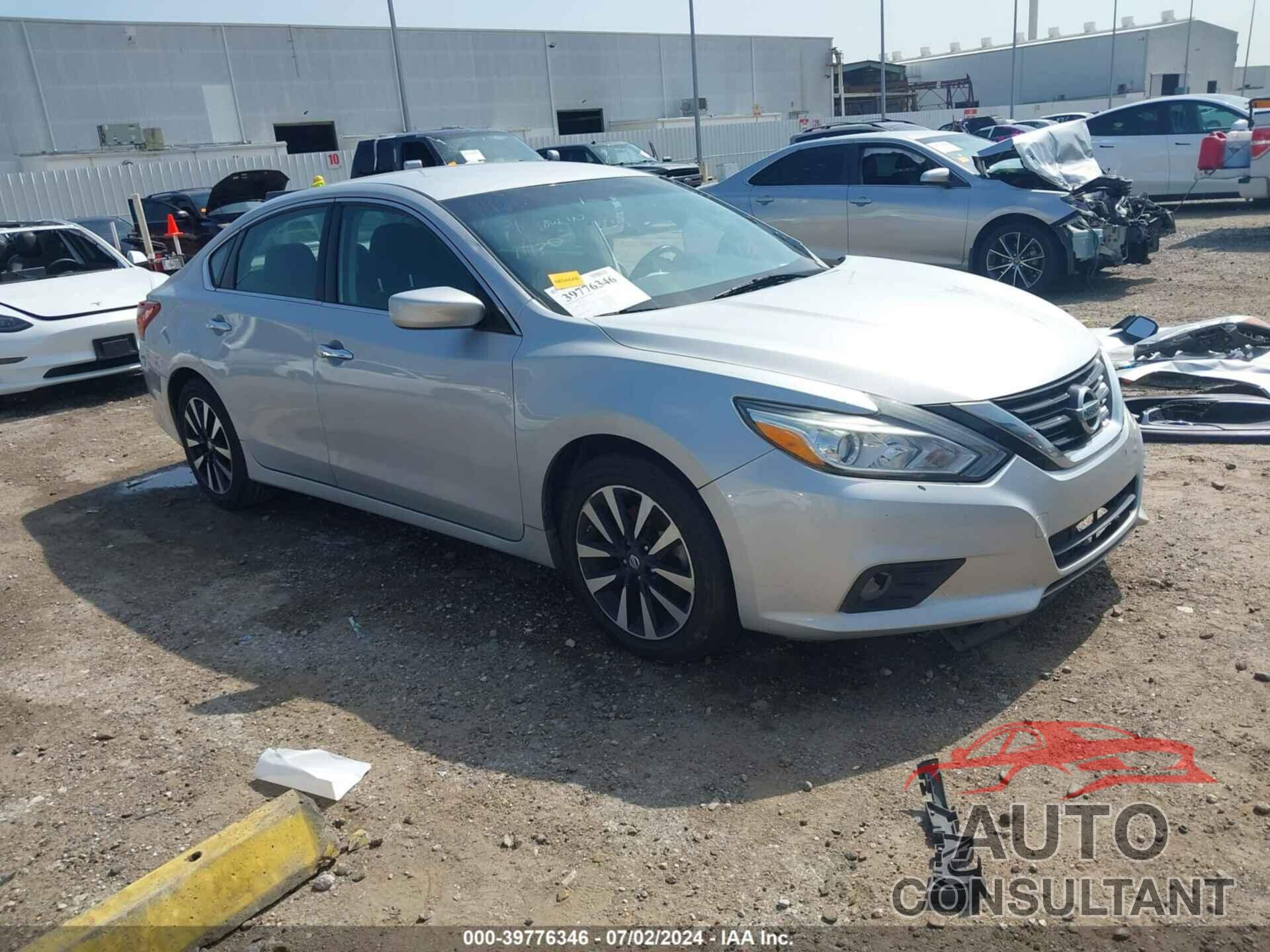 NISSAN ALTIMA 2018 - 1N4AL3AP8JC150131