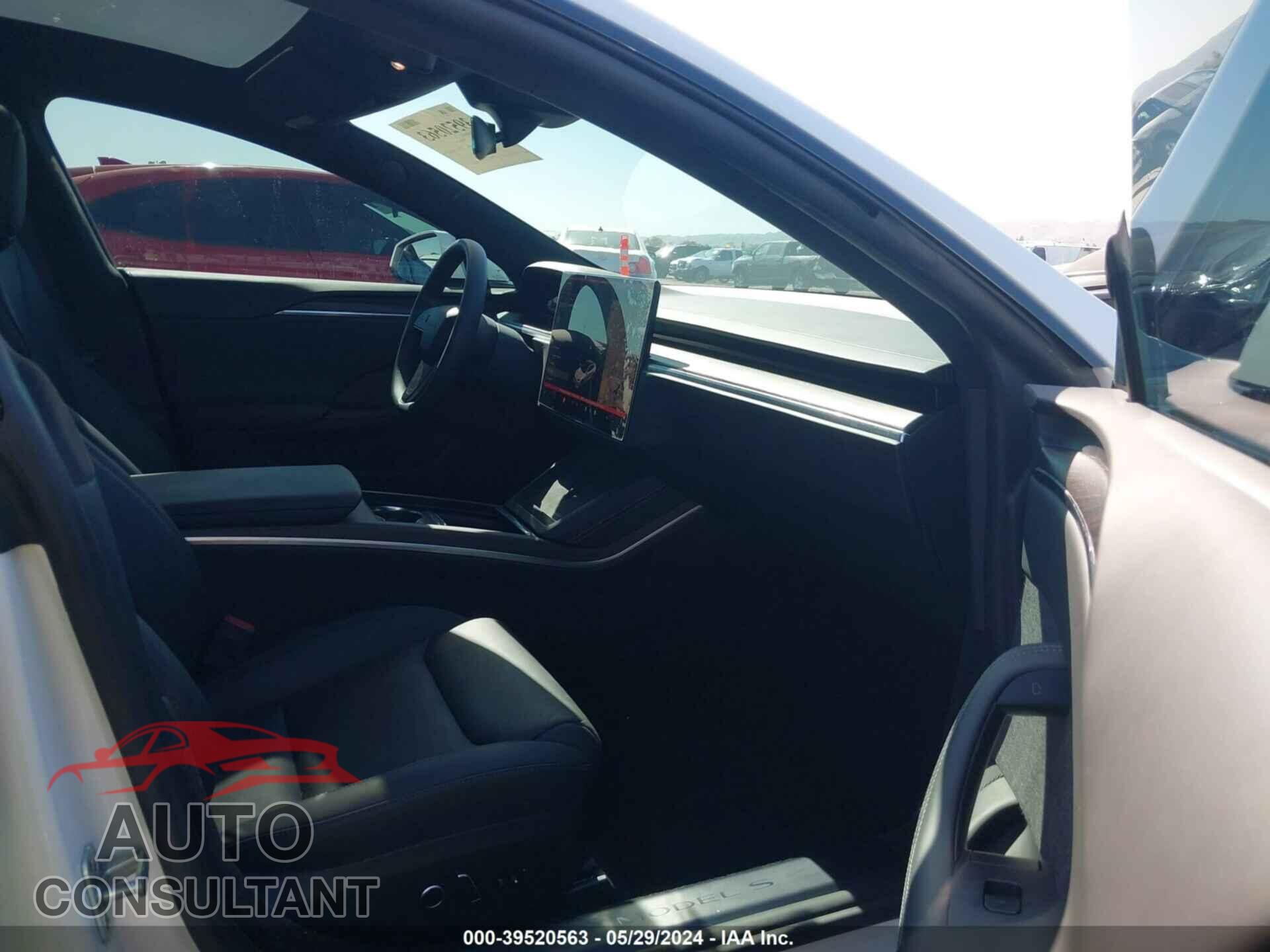 TESLA MODEL S 2023 - 5YJSA1E52PF526190