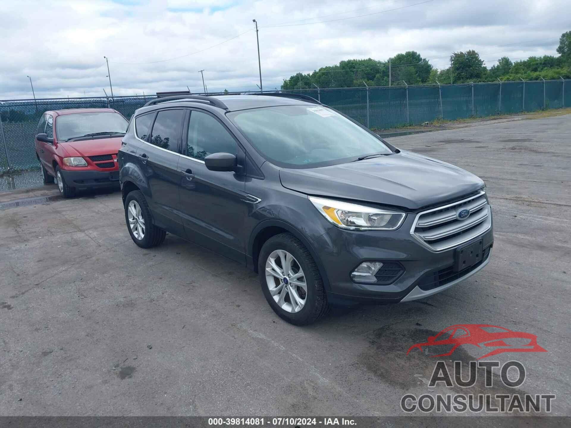 FORD ESCAPE 2018 - 1FMCU9GD1JUA31942