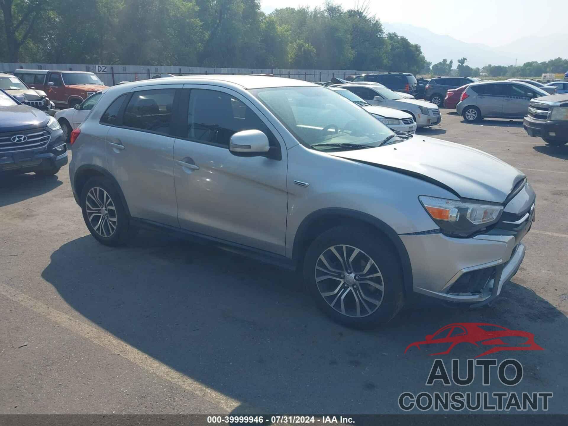 MITSUBISHI OUTLANDER SPORT 2018 - JA4AR3AU1JU000624