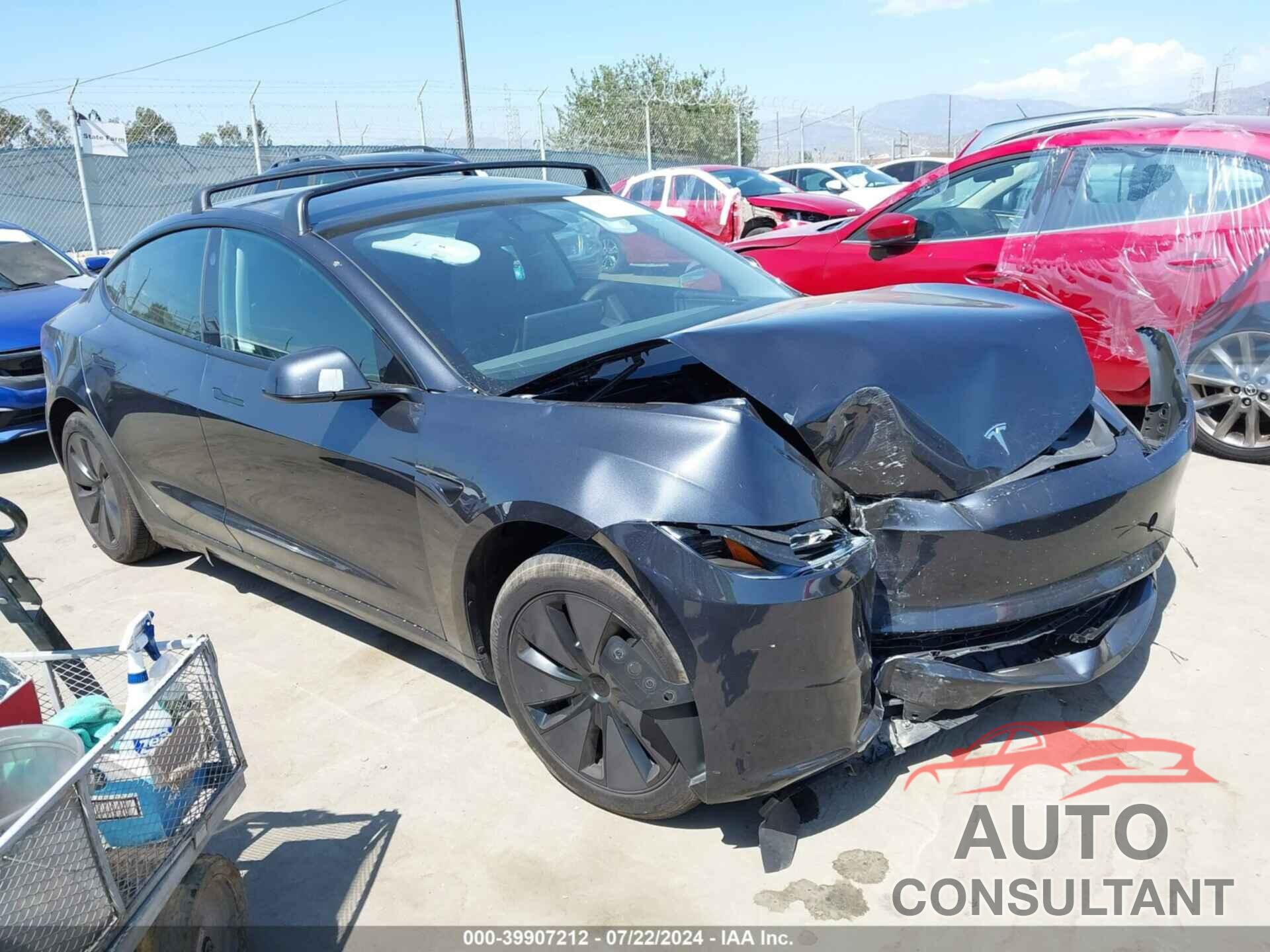 TESLA MODEL 3 2024 - 5YJ3E1EA2RF749483