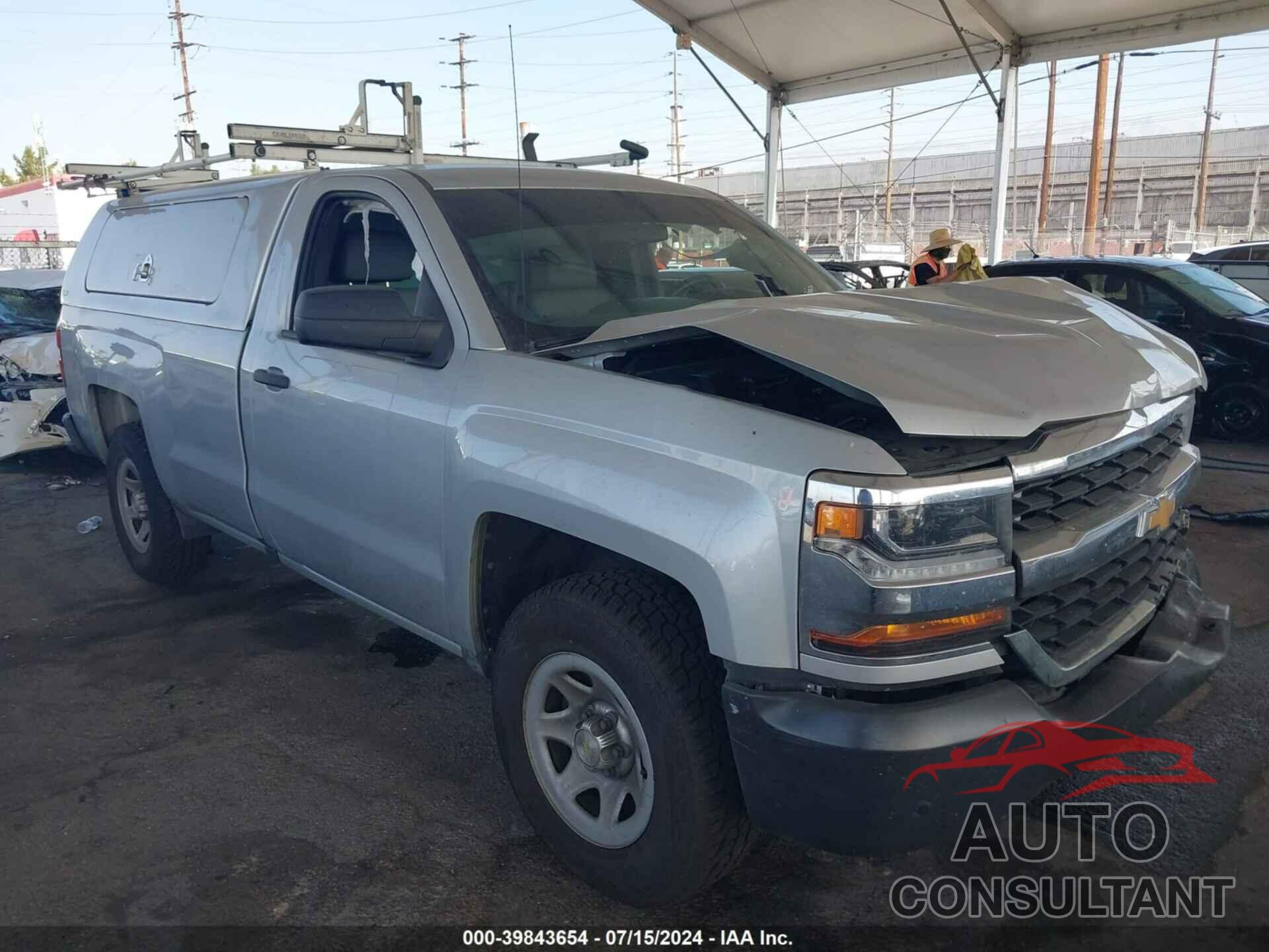 CHEVROLET SILVERADO 1500 2017 - 1GCNCNEH7HZ179069