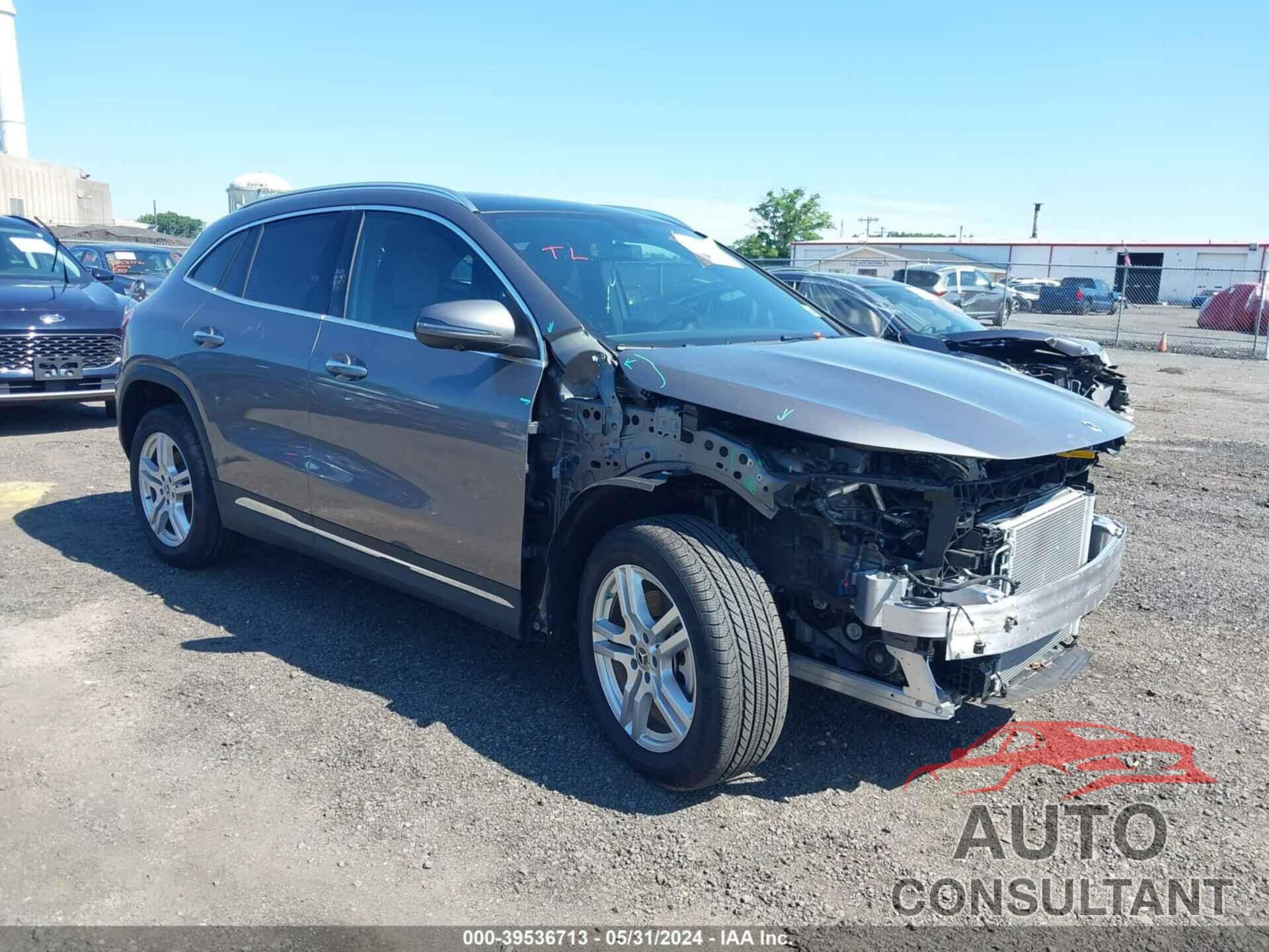 MERCEDES-BENZ GLA 250 2023 - W1N4N4HB9PJ519755