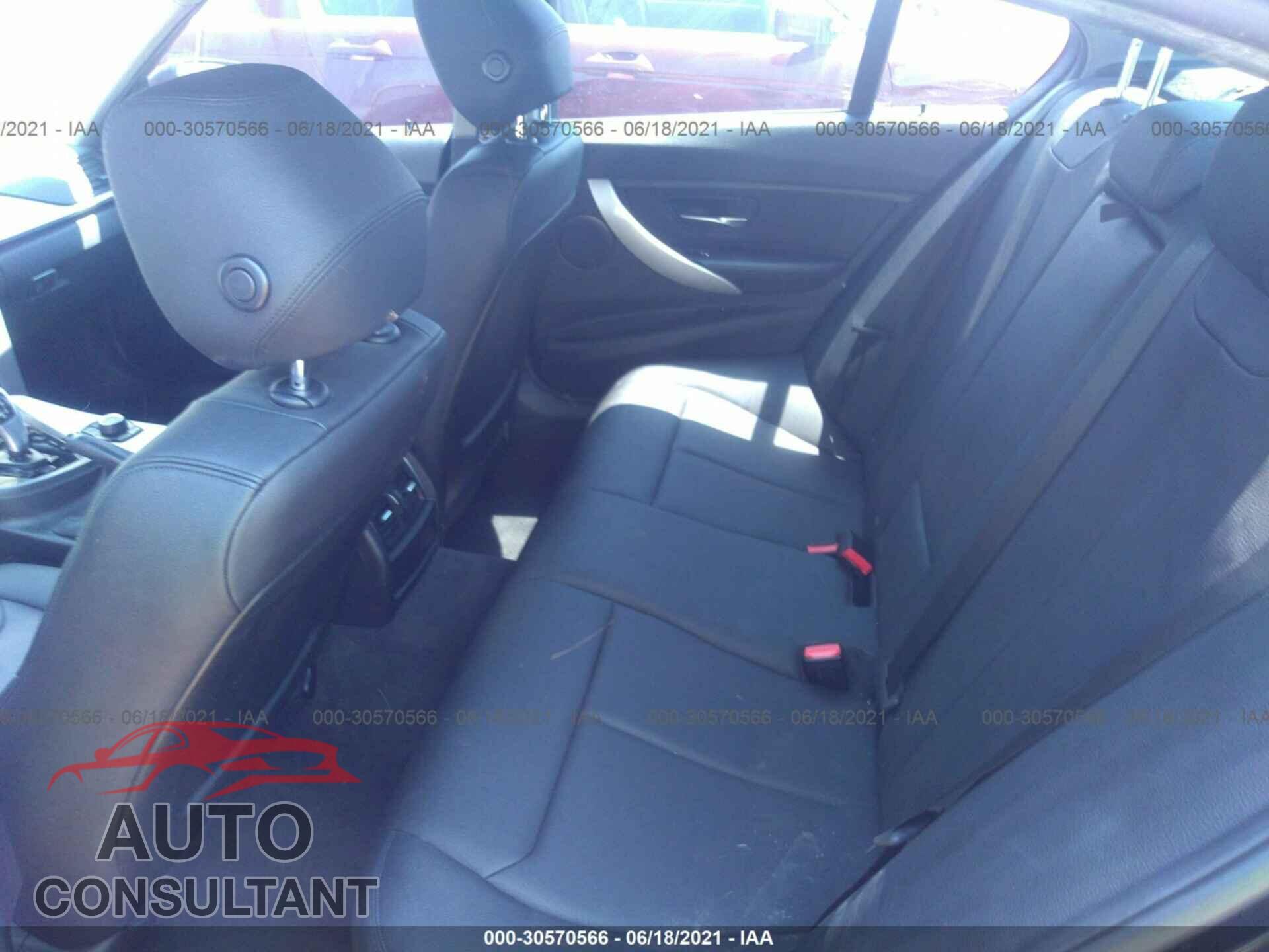 BMW 3 SERIES 2016 - WBA8E1G56GNU11098
