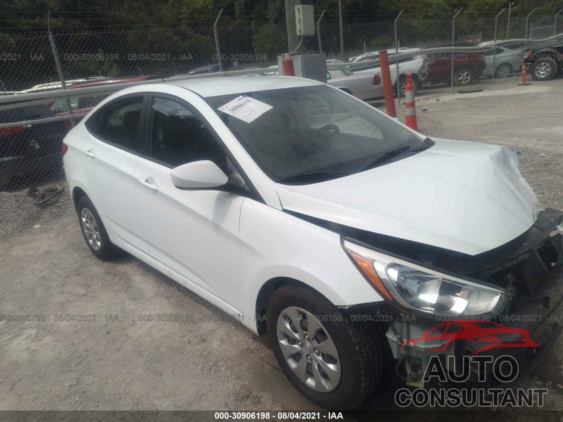 HYUNDAI ACCENT 2017 - KMHCT4AEXHU201328