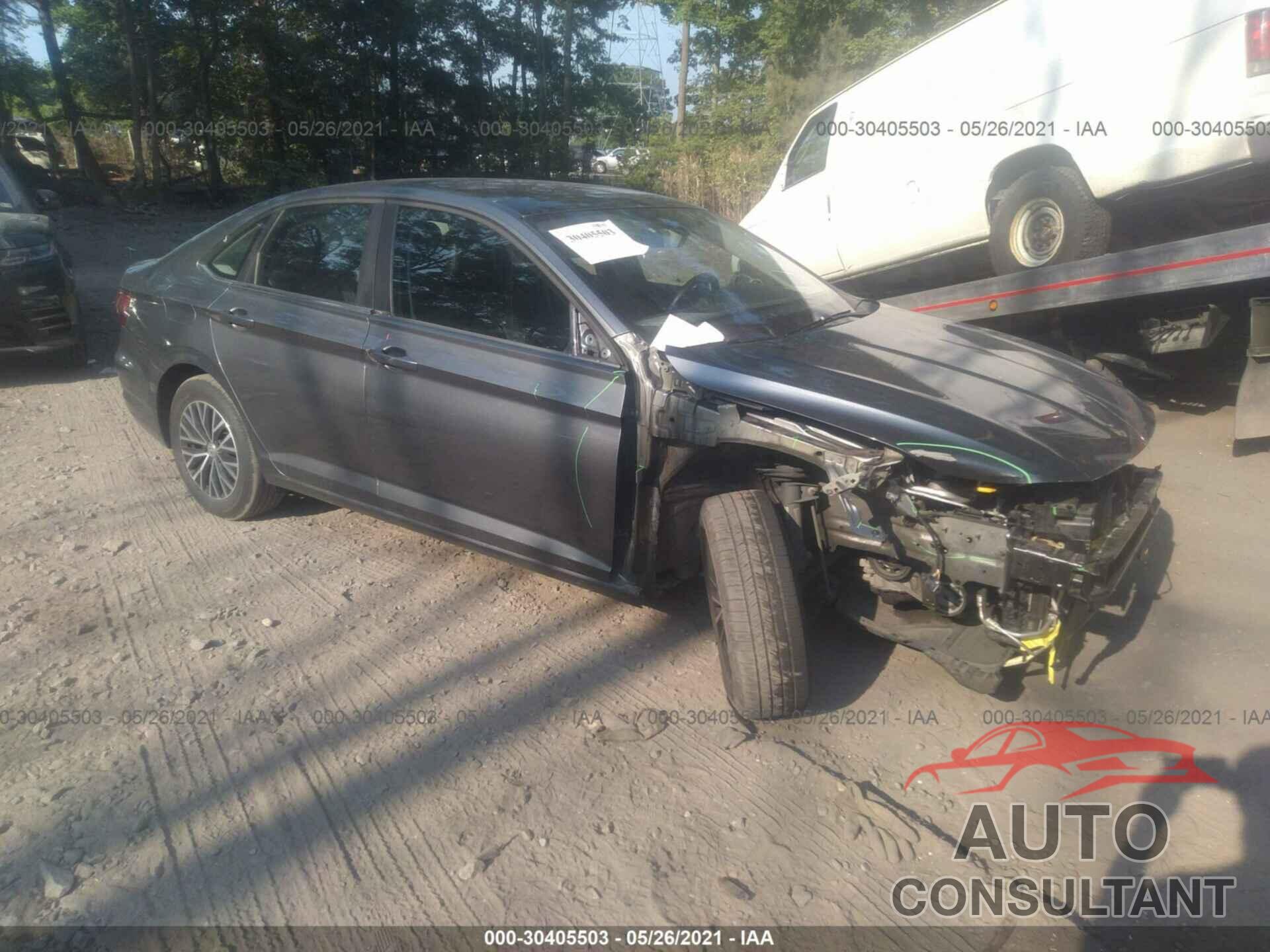 VOLKSWAGEN JETTA 2019 - 3VWE57BU7KM009484