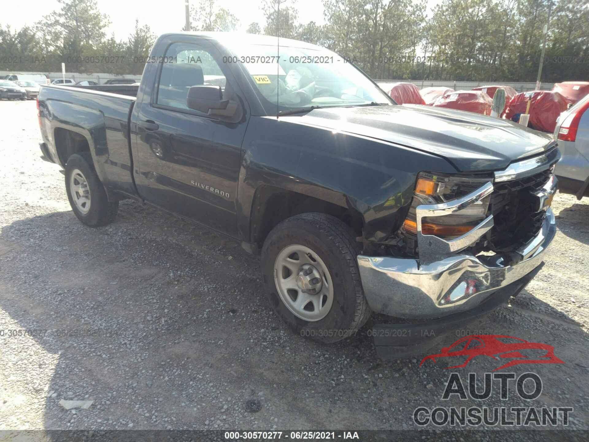 CHEVROLET SILVERADO 1500 2018 - 1GCNCNEH1JZ301429