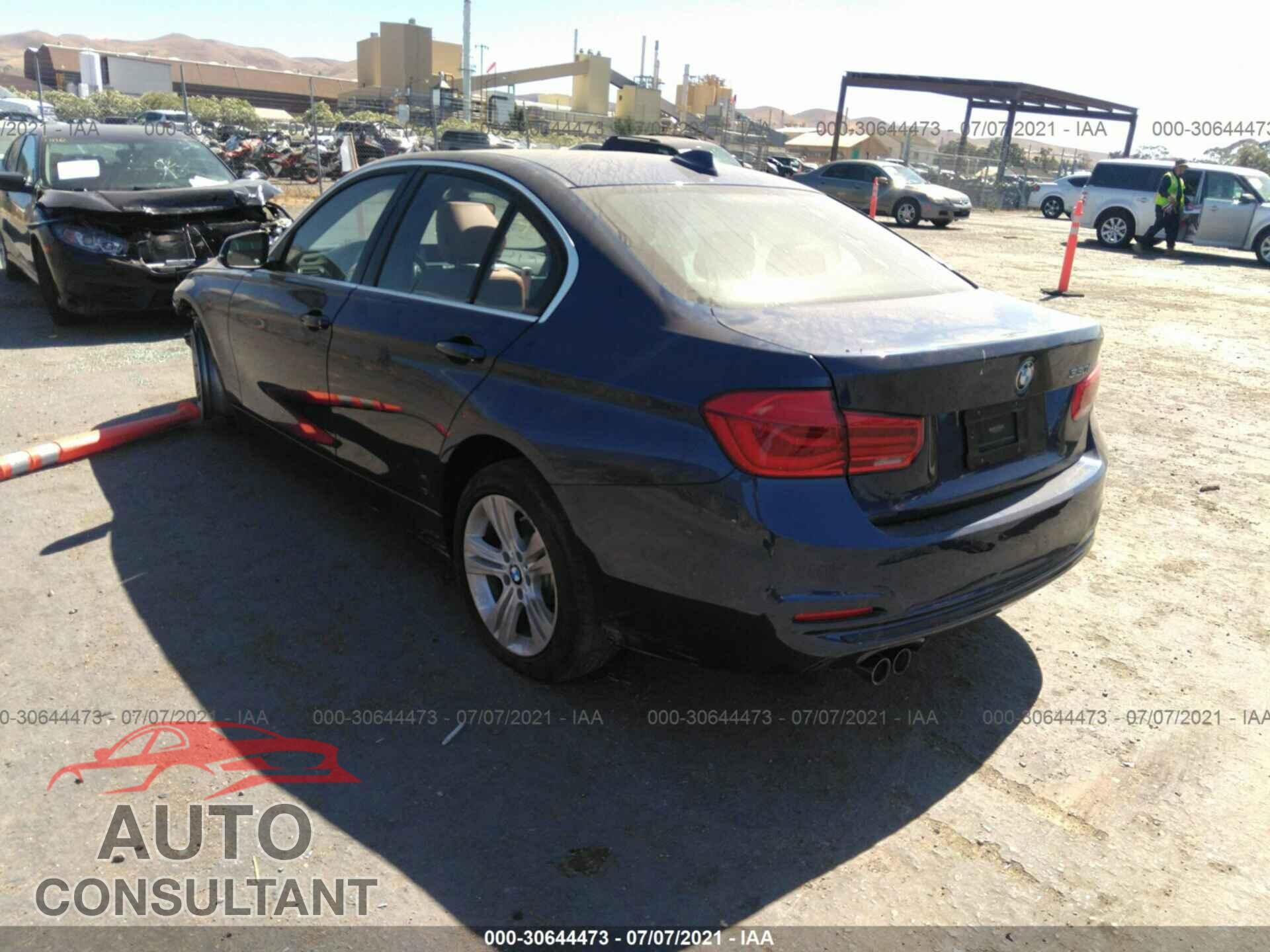 BMW 3 SERIES 2018 - WBA8B9C55JEE82199