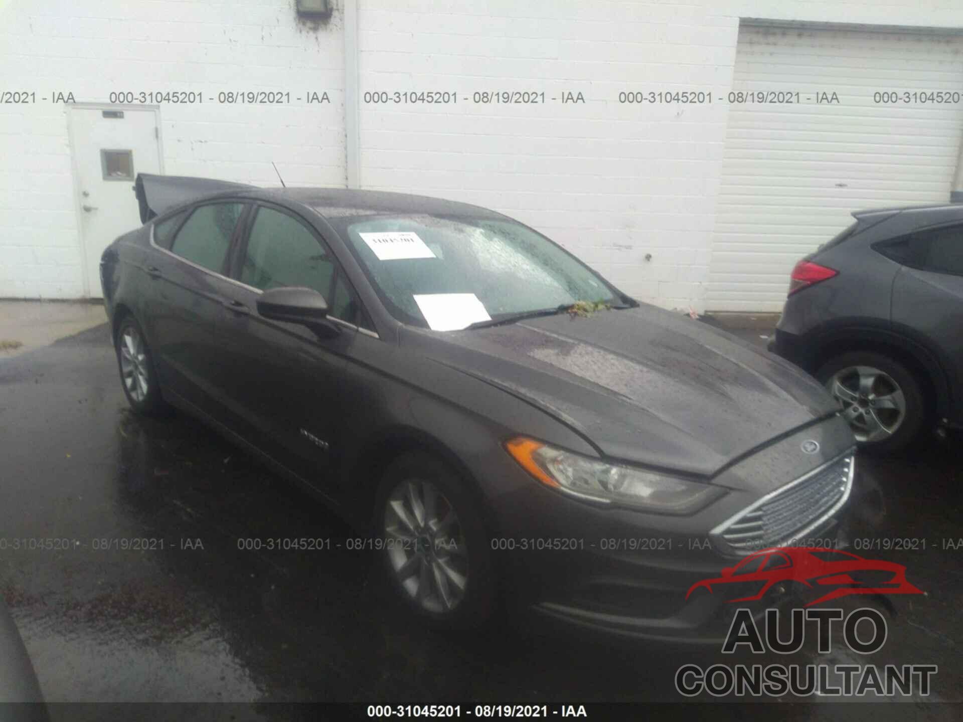 FORD FUSION 2017 - 3FA6P0LU4HR323599