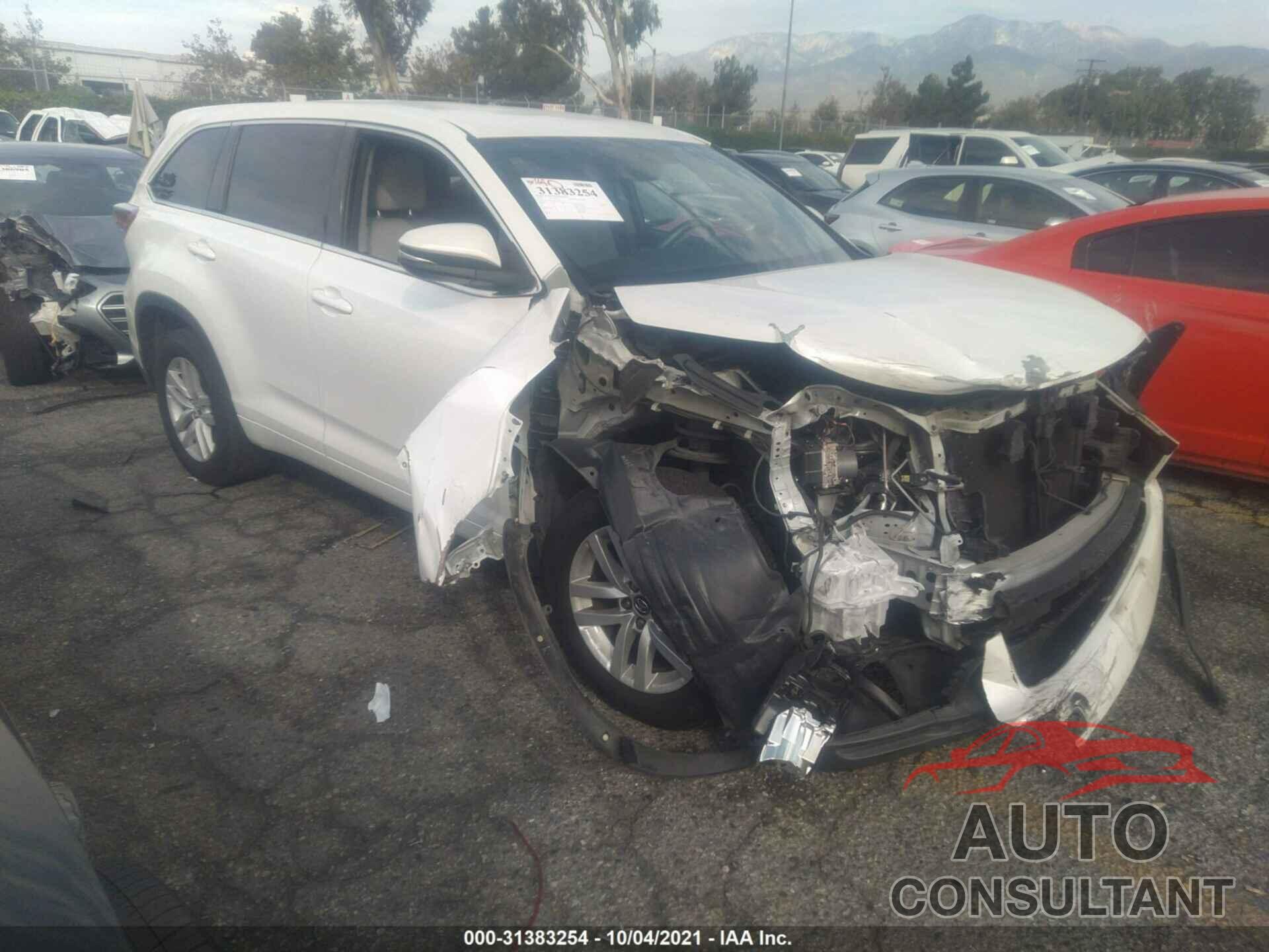 TOYOTA HIGHLANDER 2016 - 5TDZARFH8GS021000