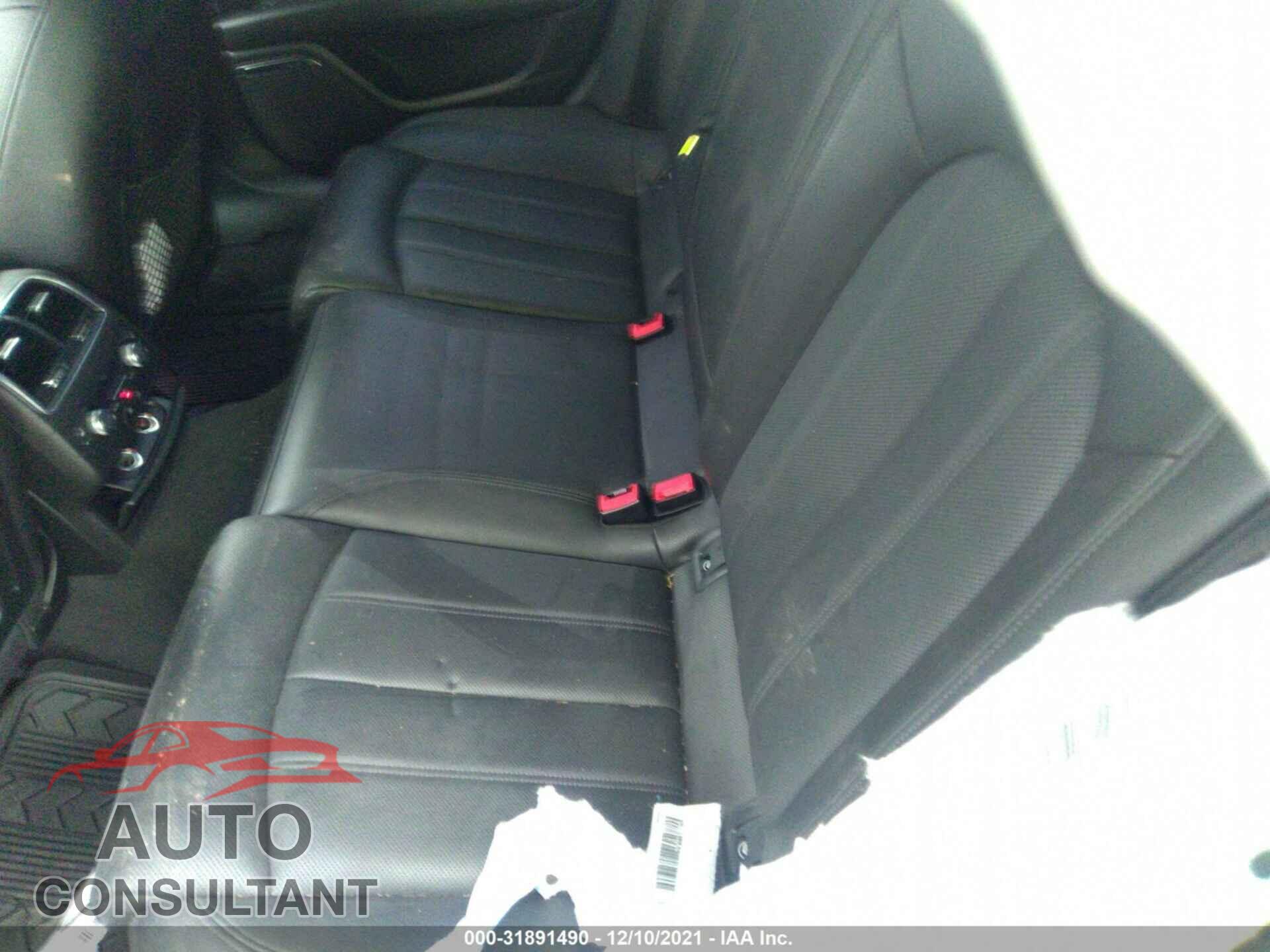 AUDI A7 2016 - WAU2GAFC3GN005456