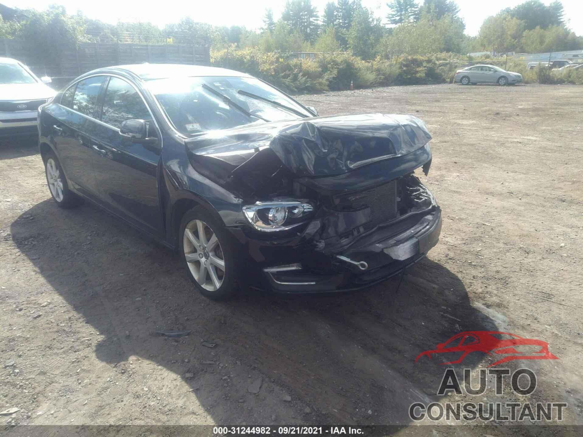 VOLVO S60 2016 - YV1612TK8G2391651