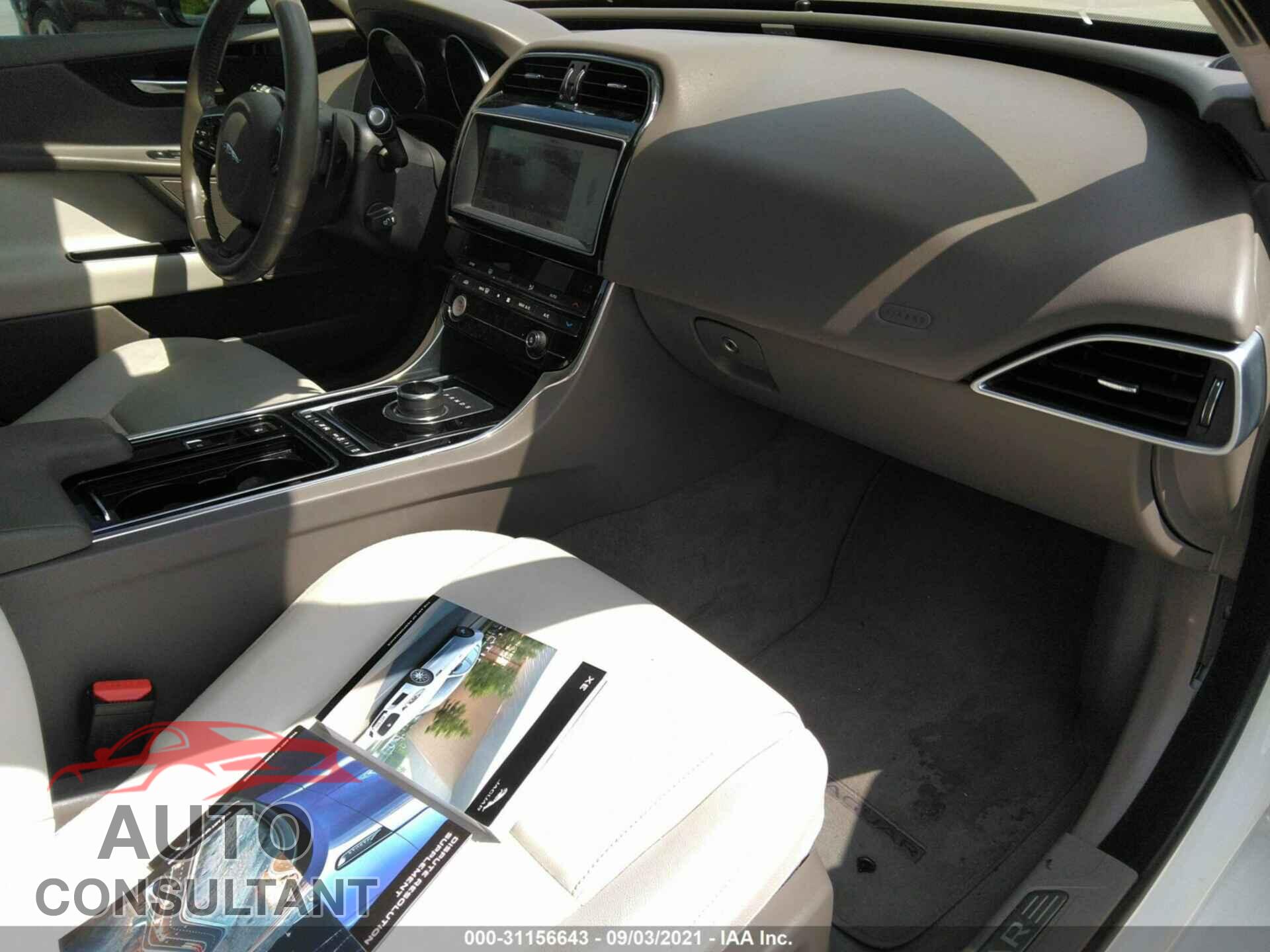 JAGUAR XE 2019 - SAJAR4FX3KCP48072