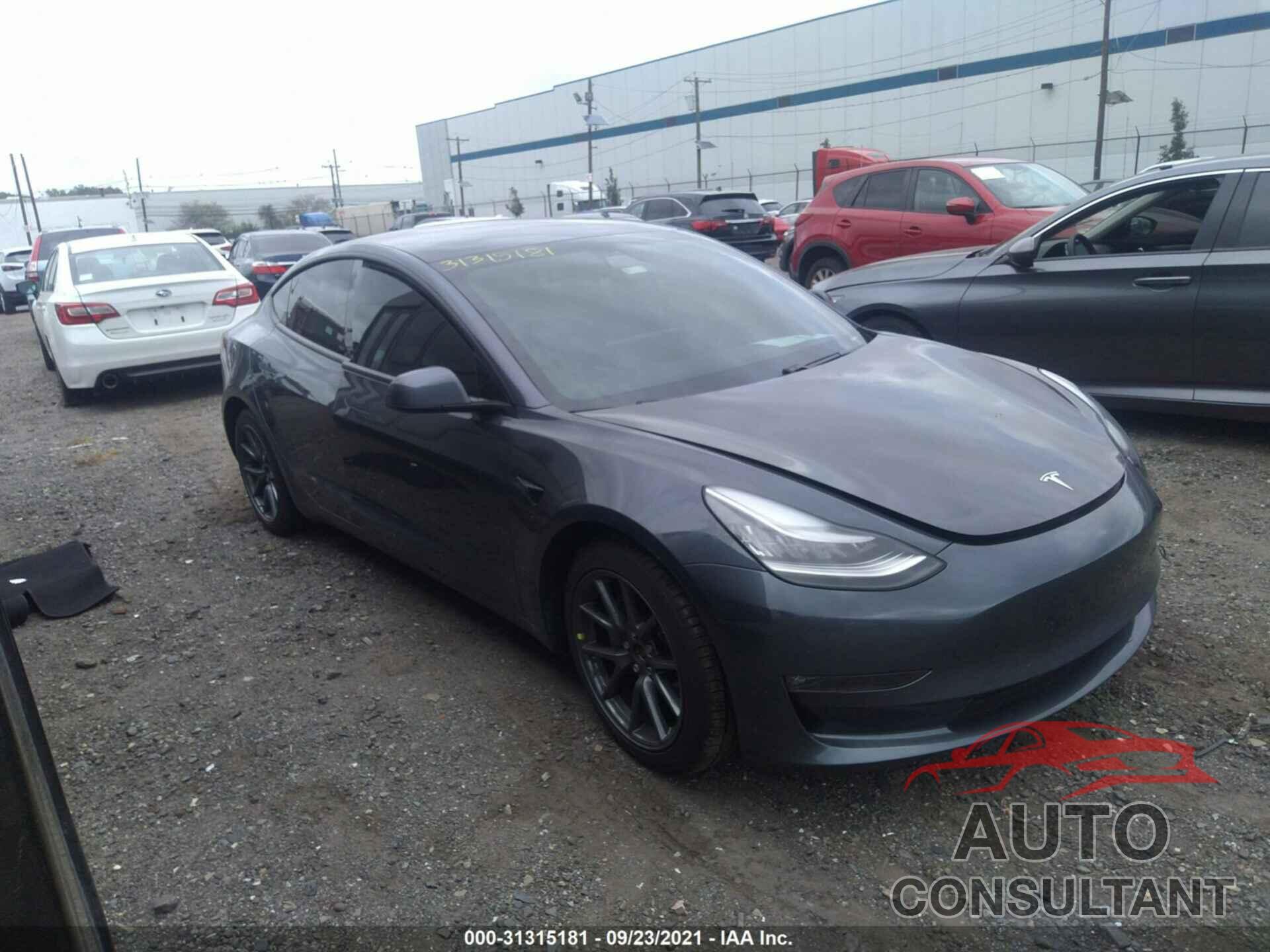 TESLA MODEL 3 2021 - 5YJ3E1EB2MF858026
