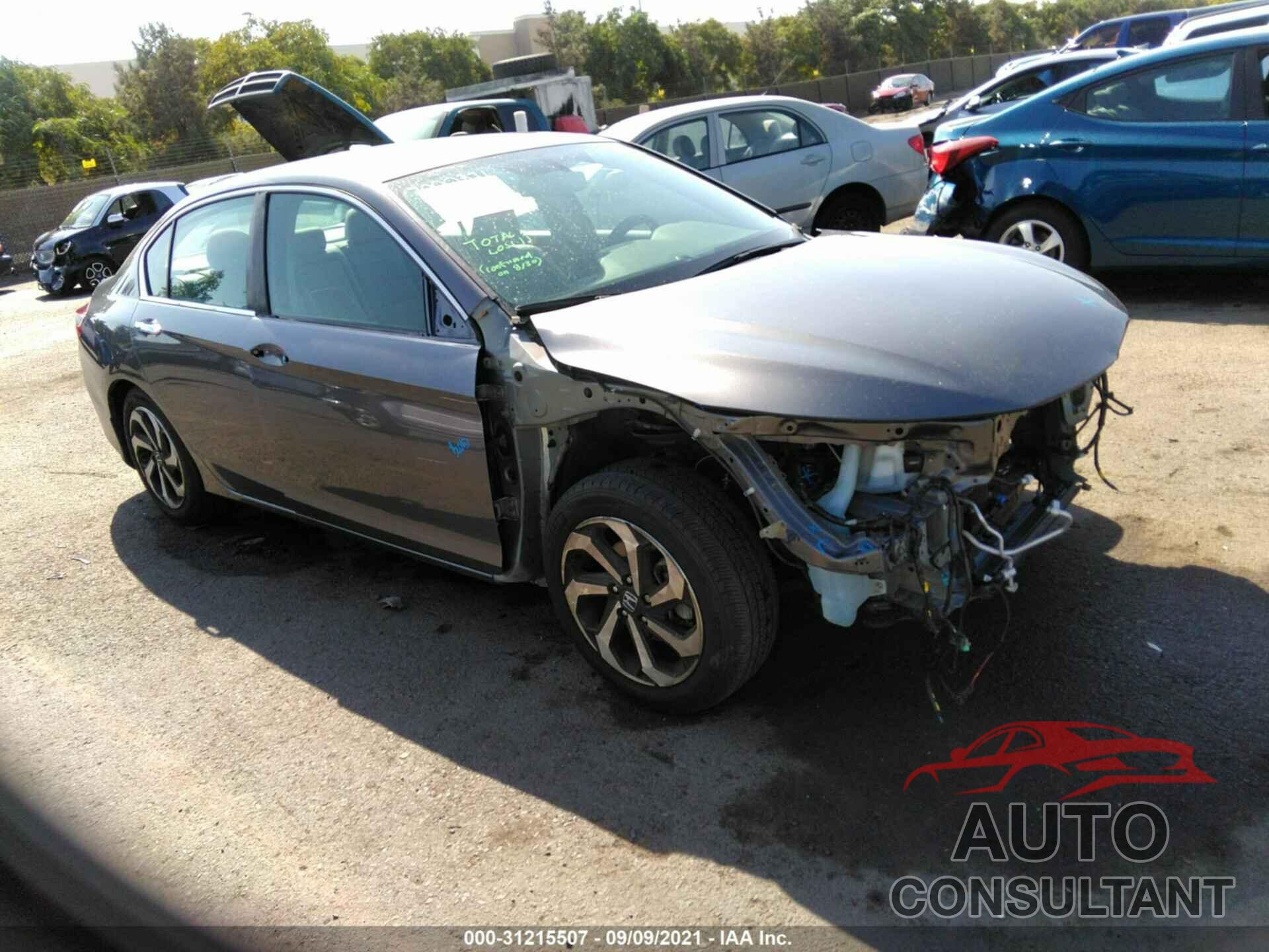 HONDA ACCORD SEDAN 2017 - 1HGCR2F85HA062948