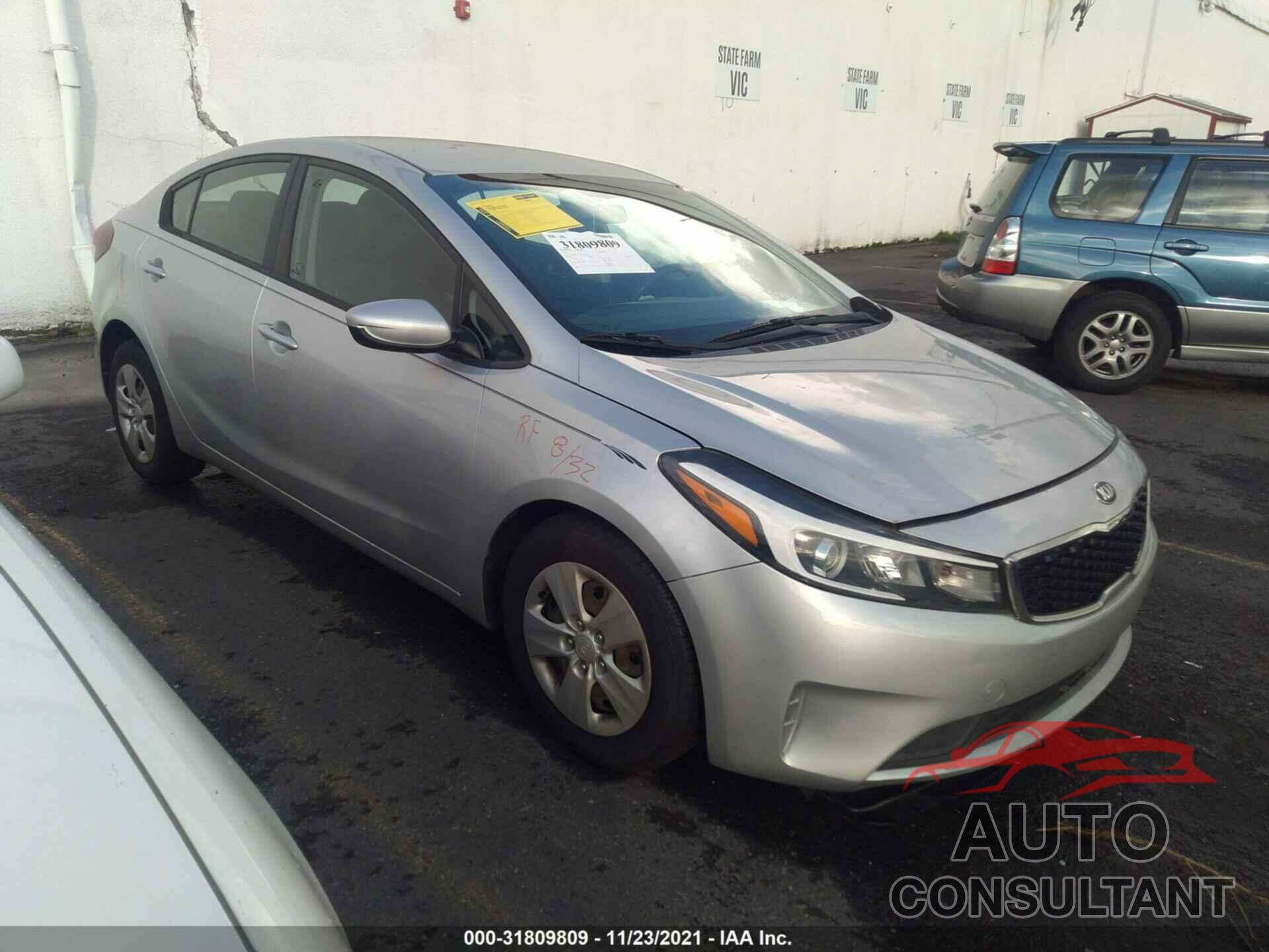 KIA FORTE 2017 - 3KPFK4A70HE019674