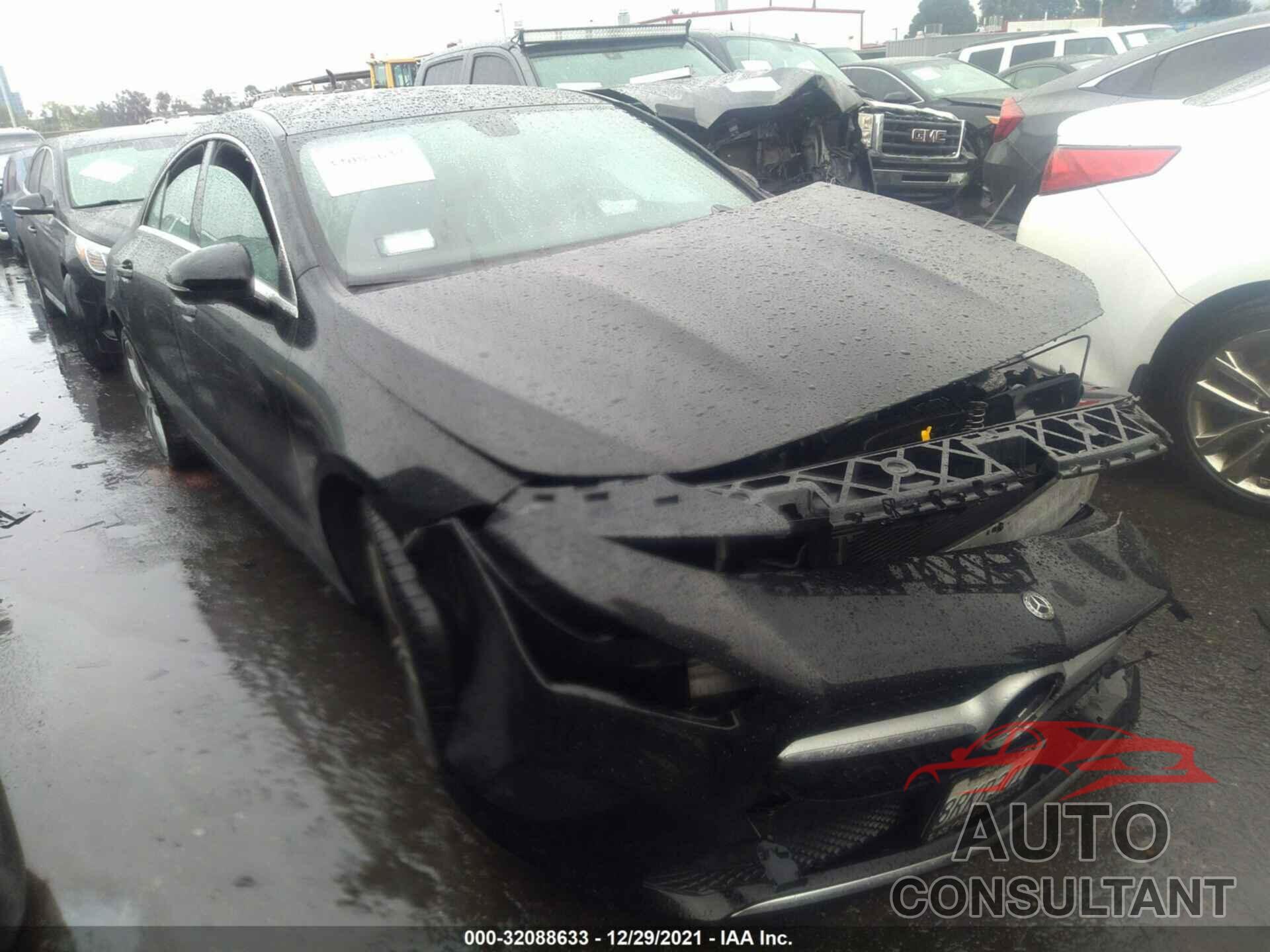 MERCEDES-BENZ CLA 2020 - W1K5J4GB2LN124589
