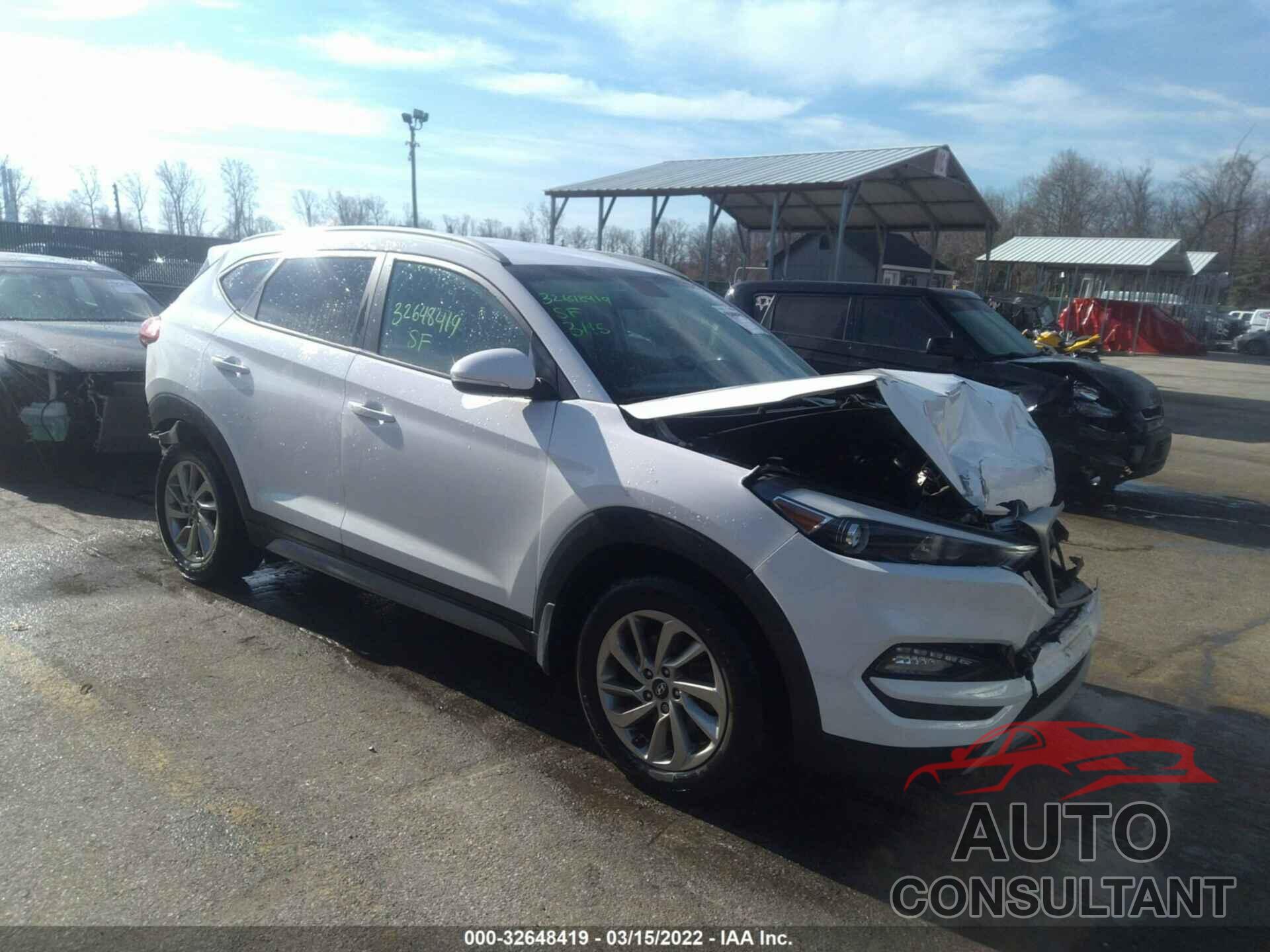 HYUNDAI TUCSON 2017 - KM8J3CA27HU383576