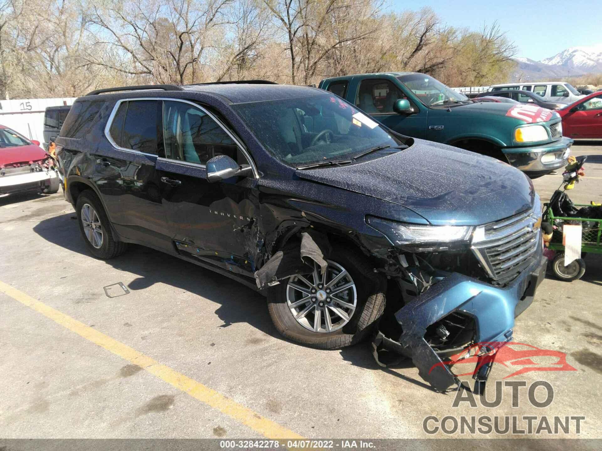 CHEVROLET TRAVERSE 2022 - 1GNEVHKW2NJ130846