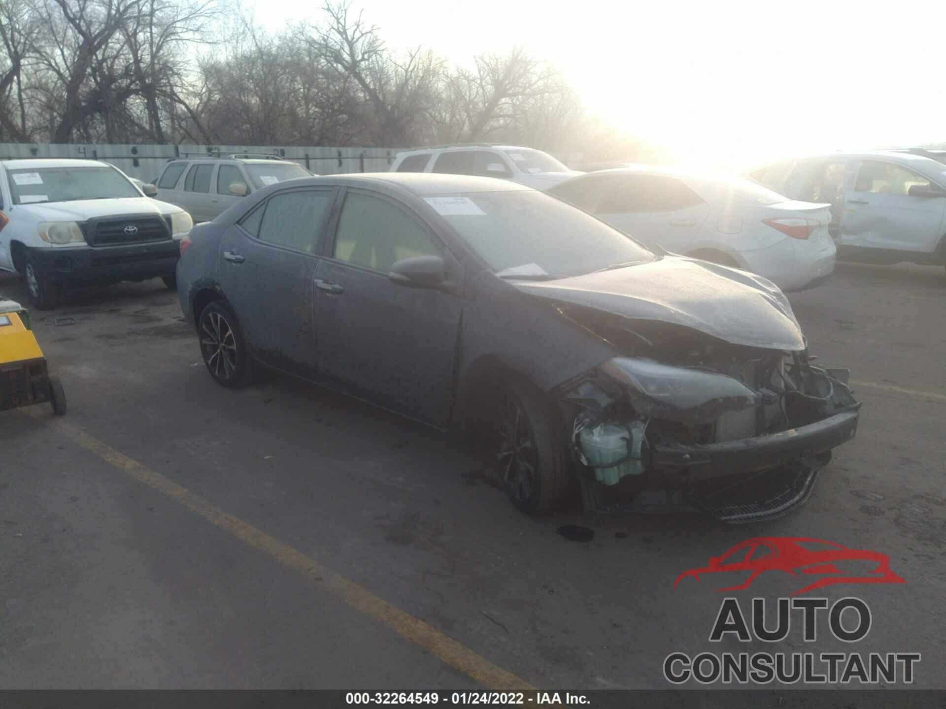 TOYOTA COROLLA 2018 - 2T1BURHEXJC003402